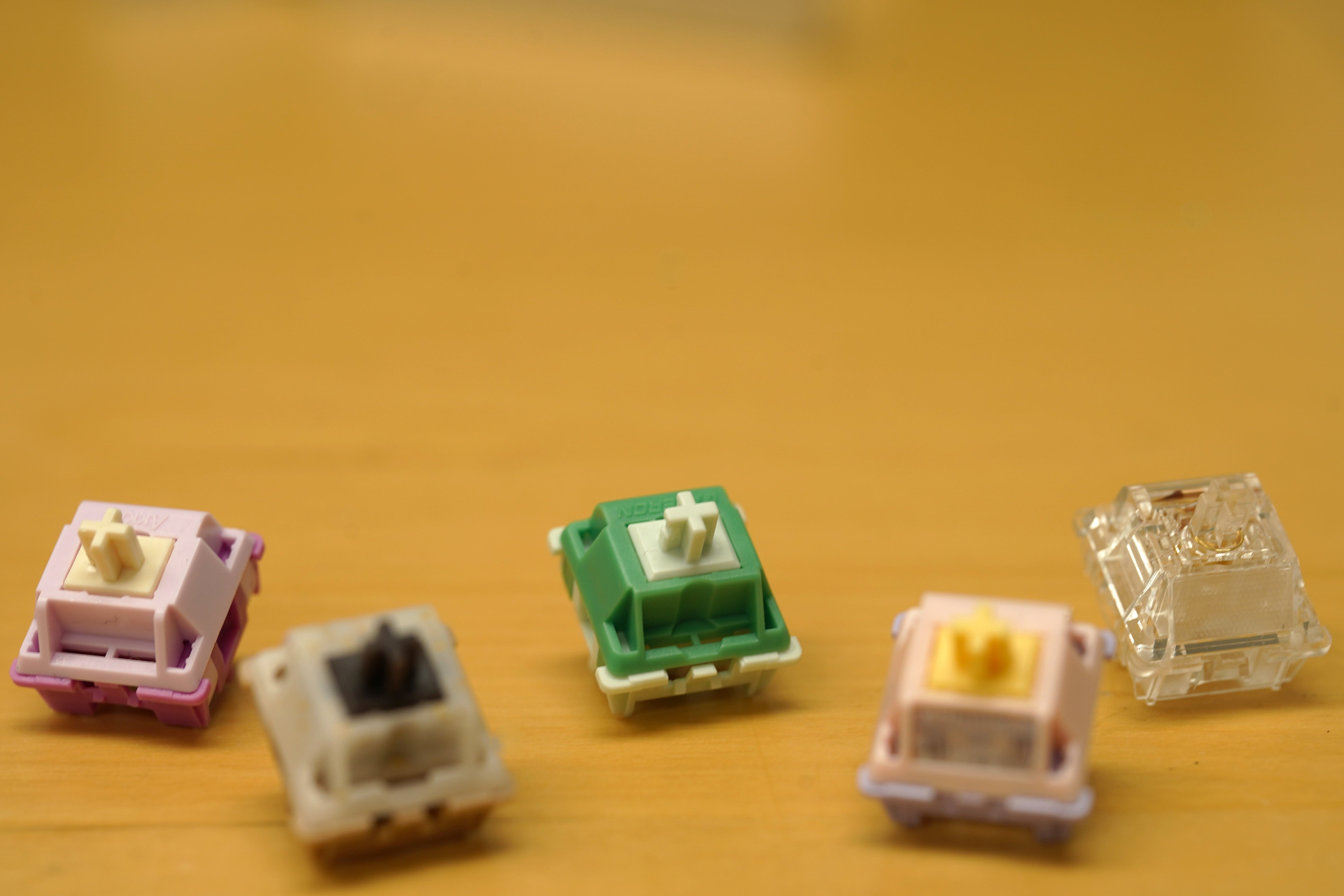 Top Thocky Tactile Switches