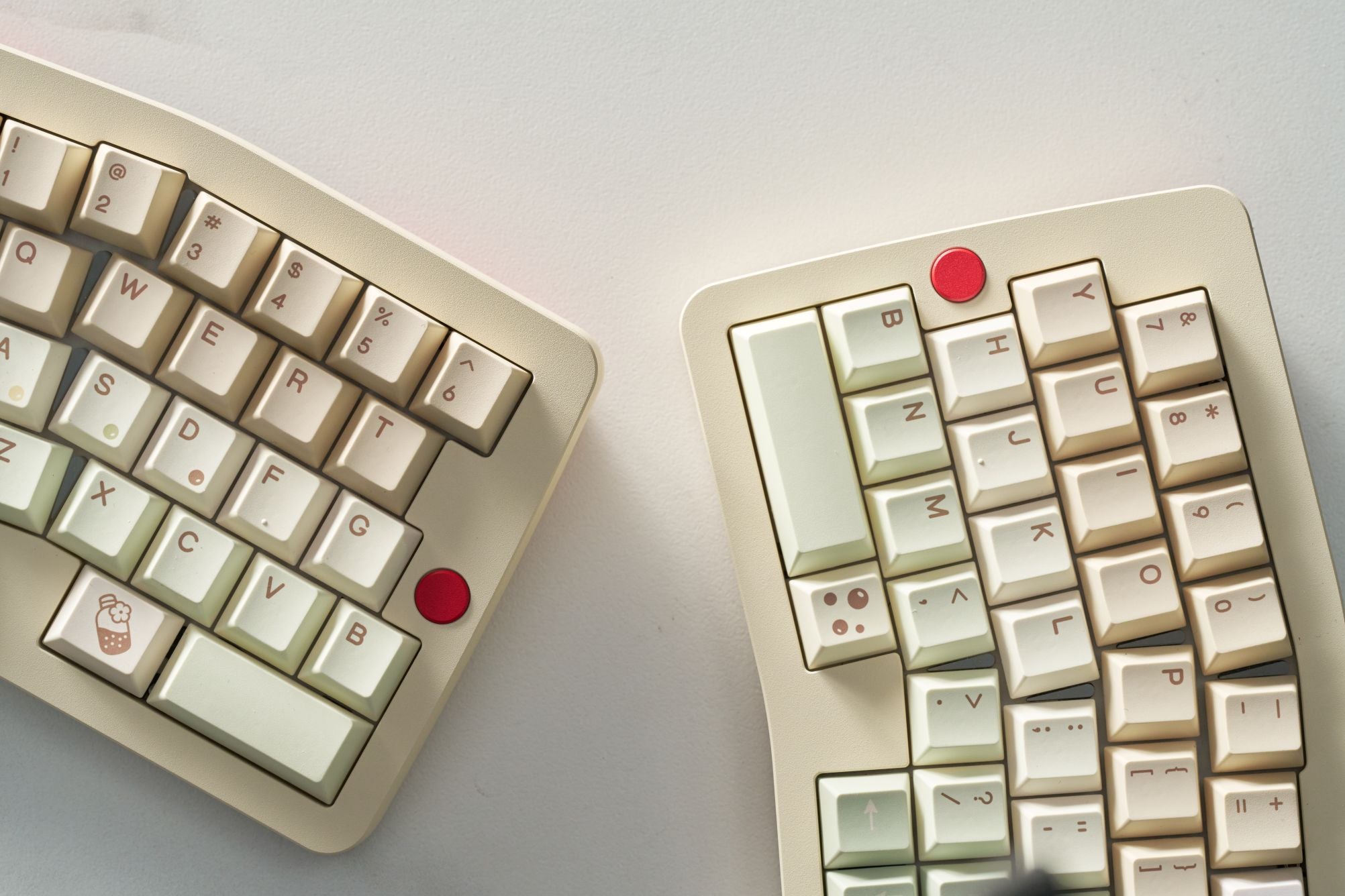 Qwertykeys QK Pearl Milk Tea Keycap Set – Cherry Profile PBT Dye-Sub Keycaps