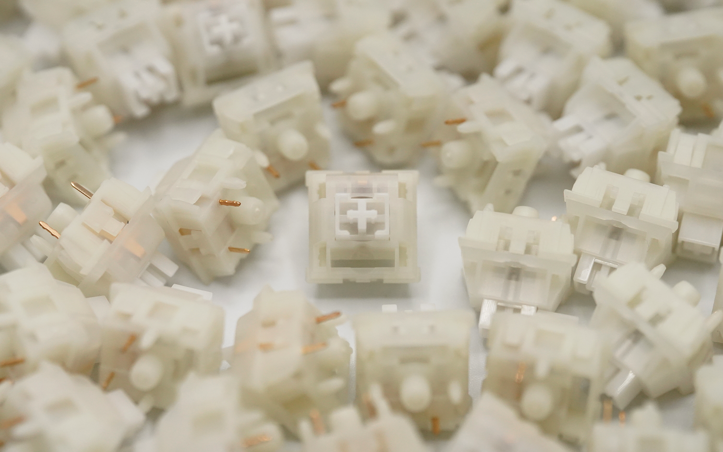 Keygeek Raw Linear Switches