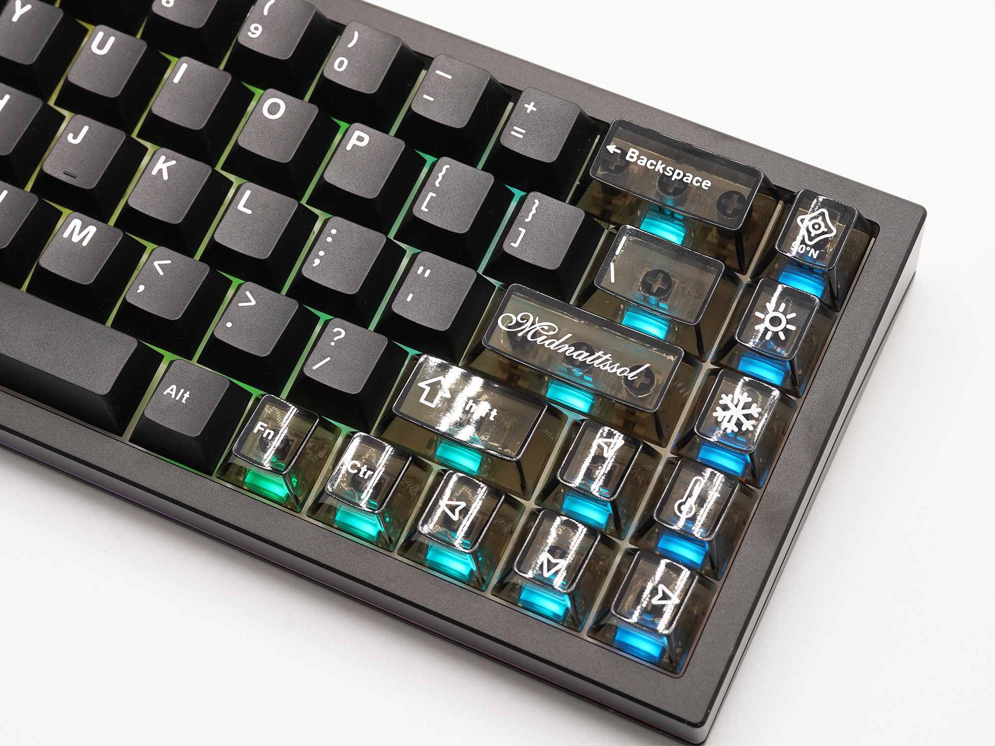 YUNZII AL65 QMK/VIA Custom Hollow Mechanical Keyboard