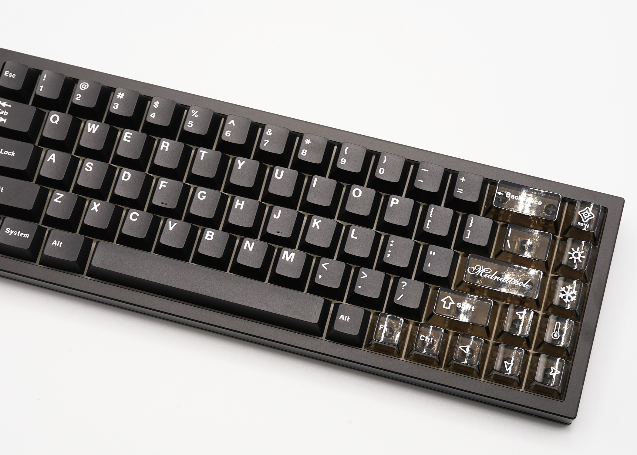 YUNZII AL65 QMK/VIA Custom Hollow Mechanical Keyboard