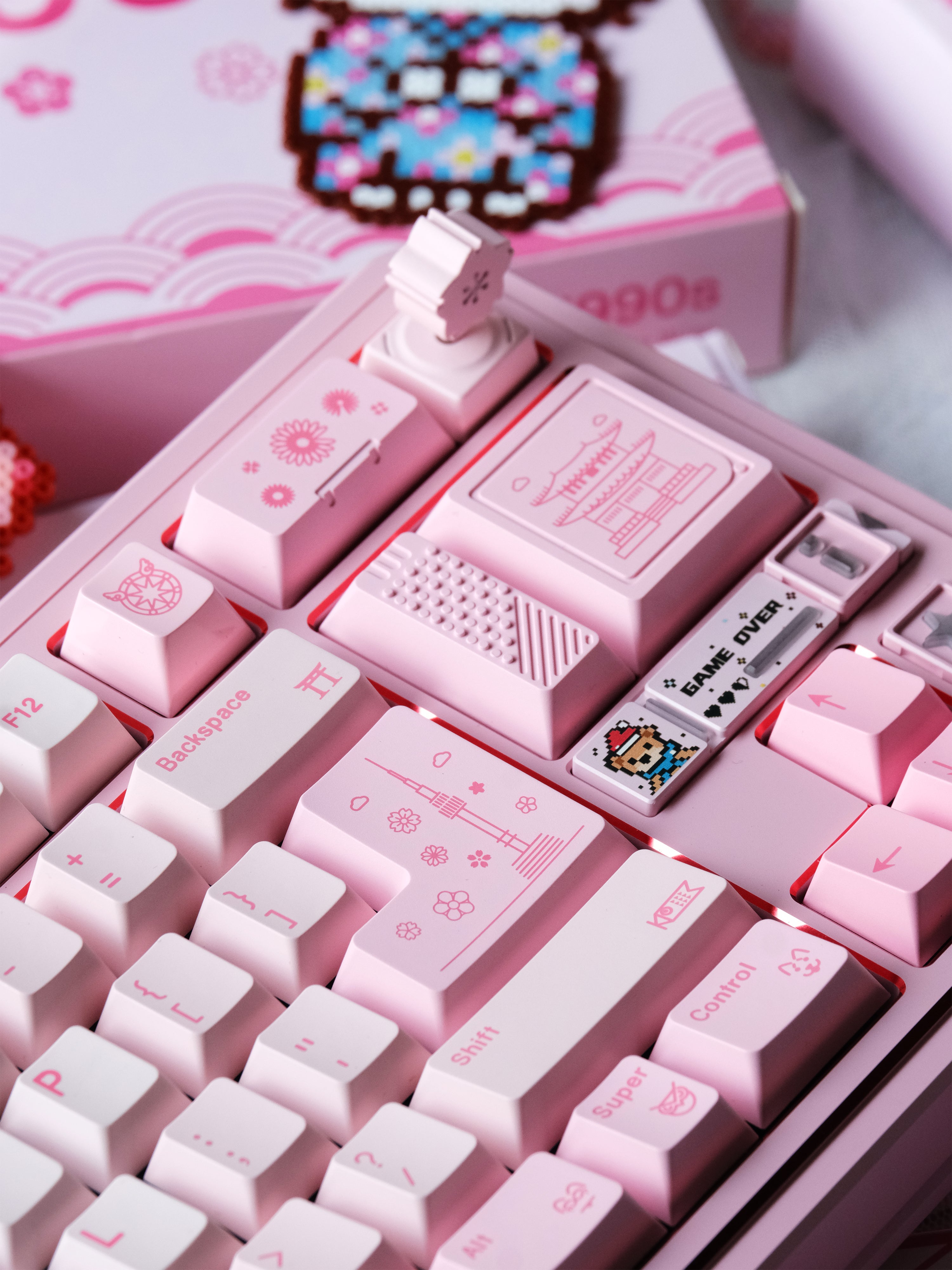 80Retros Blush Artisan Keycap