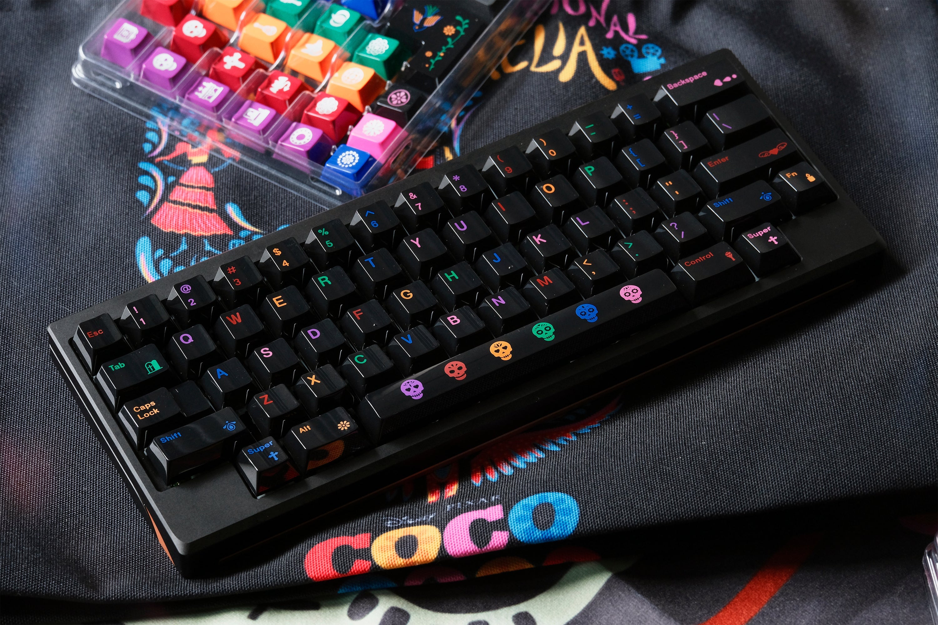 80Retros Day of the Dead Cherry Profile Keycap Sets