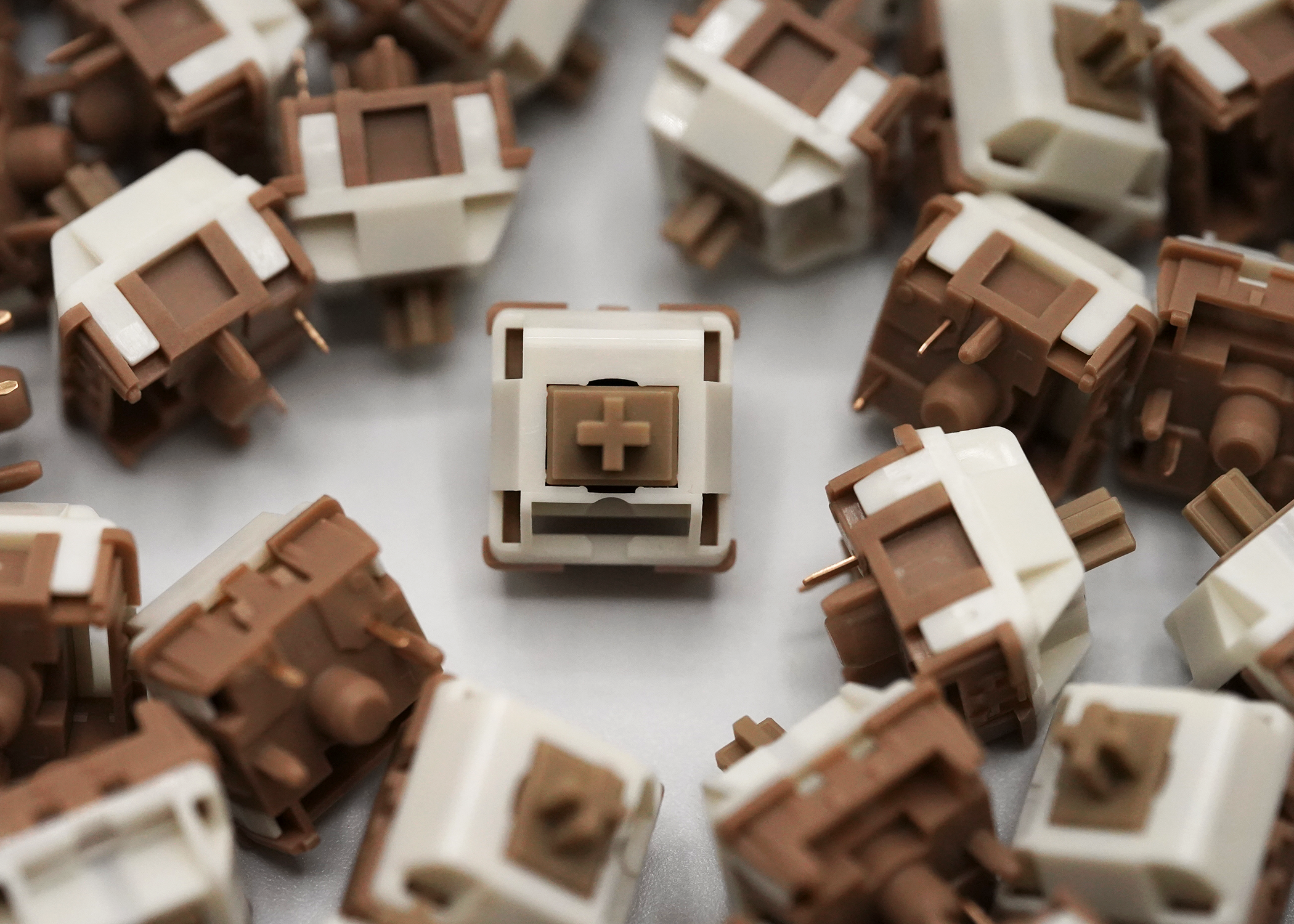 HMX YG Macchiato Linear Switches
