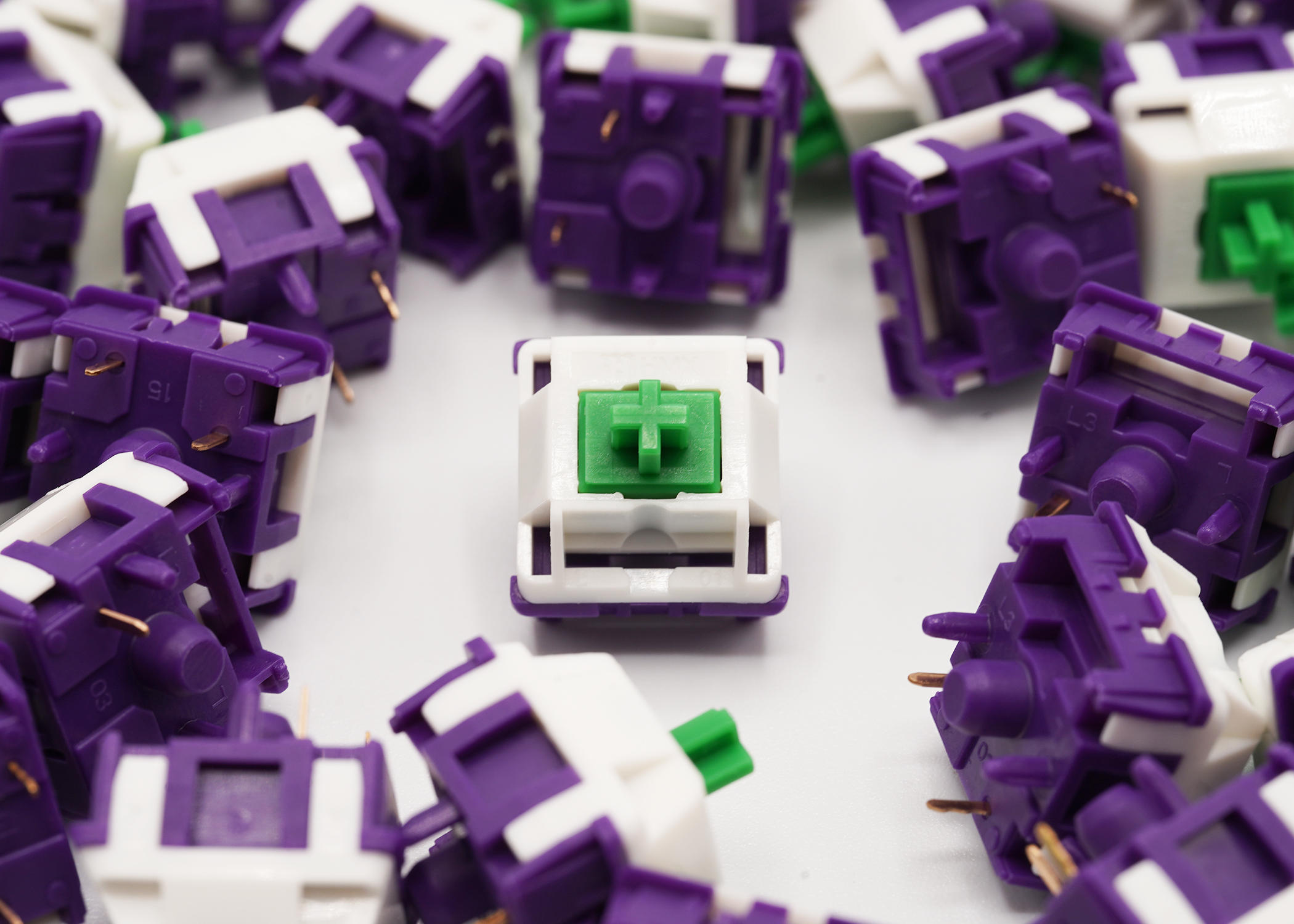 HMX x 80Retros Joker Linear Switches