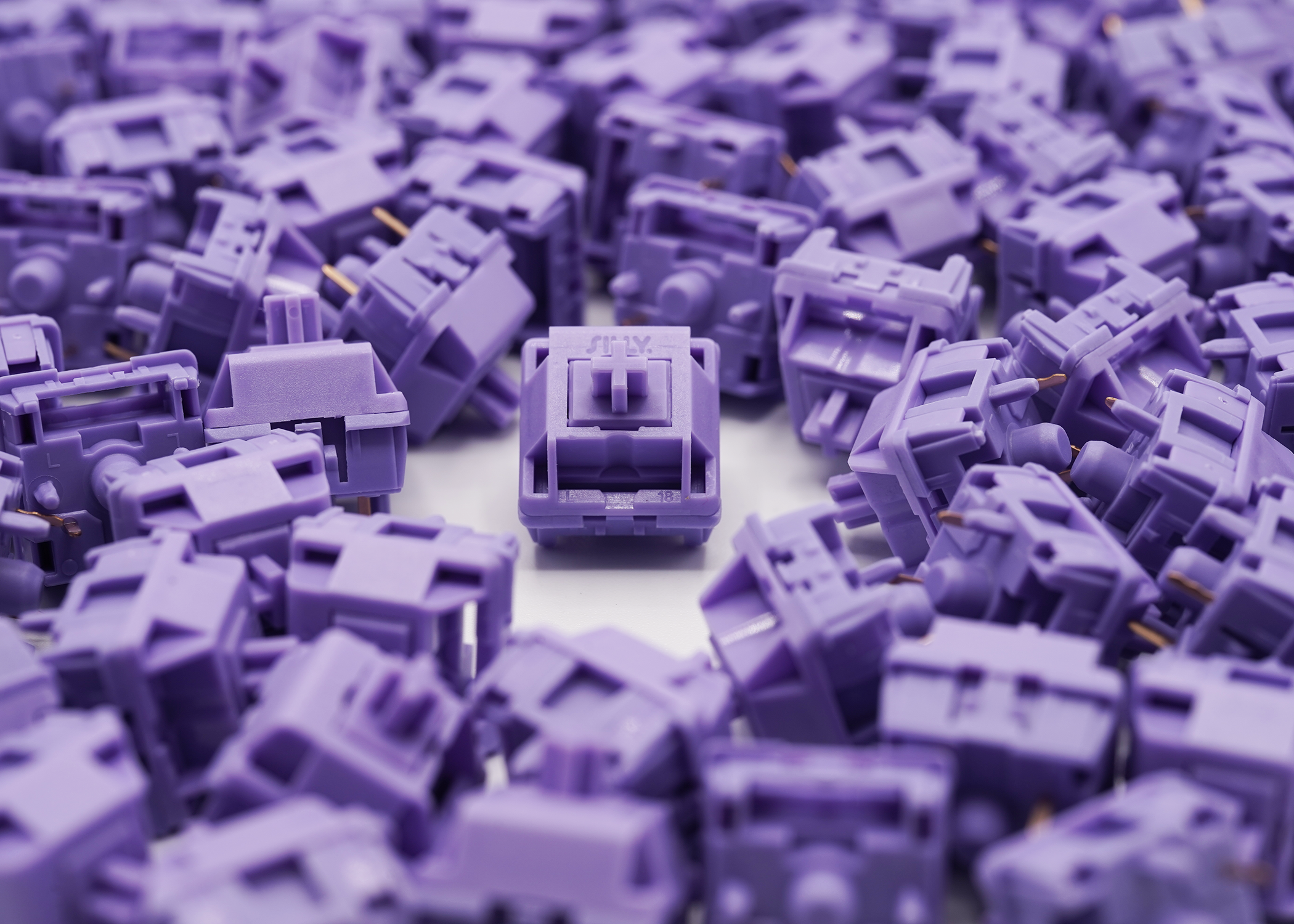 HMX Hyacinth V2U Linear Switches
