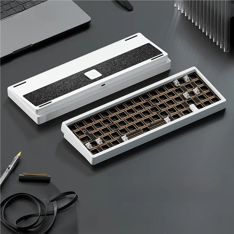 Lucky65 V2 Wireless Mechanical Keyboard Barebone