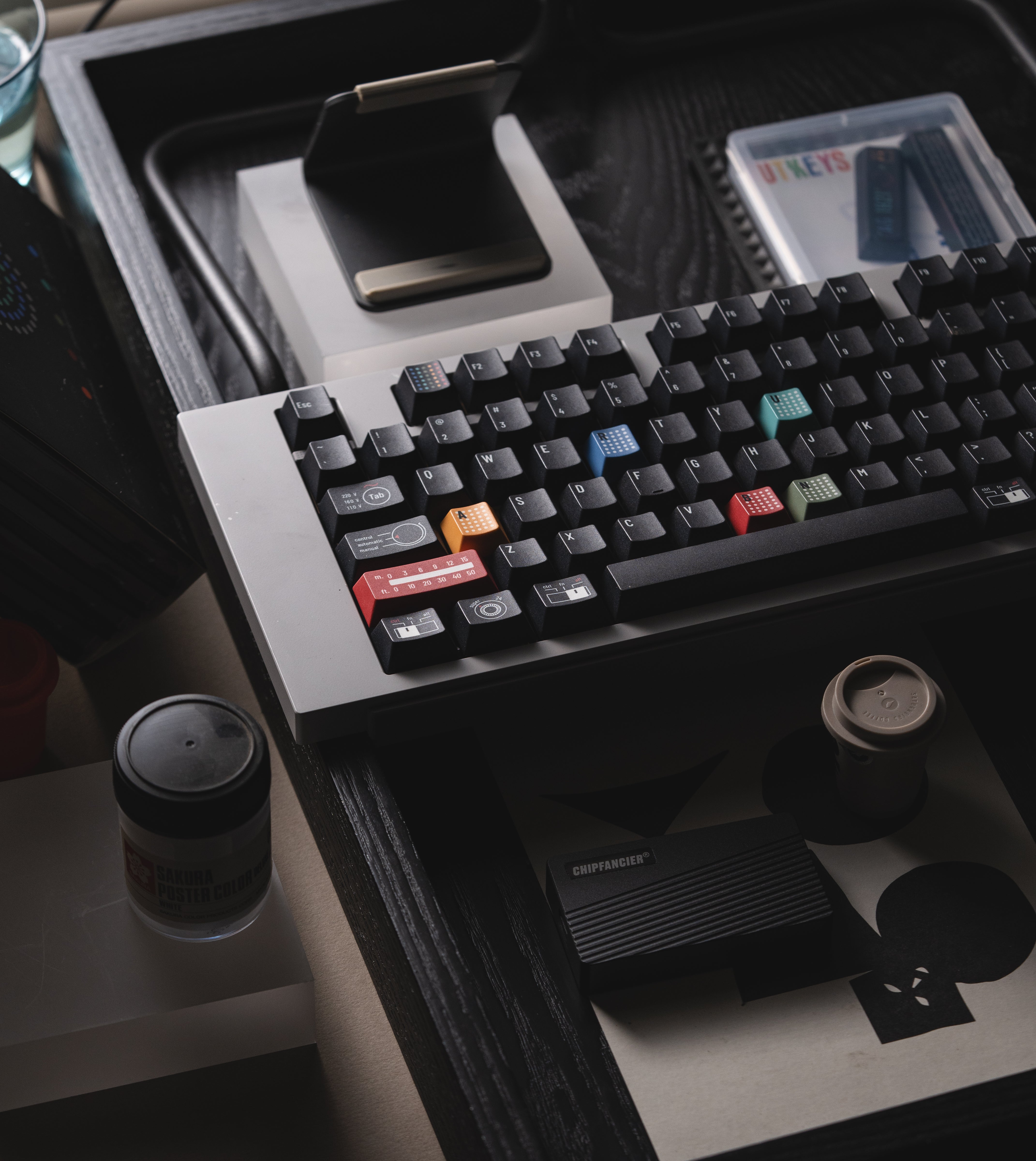 Tutkeys AG1921 DARK Braun Keycap Set