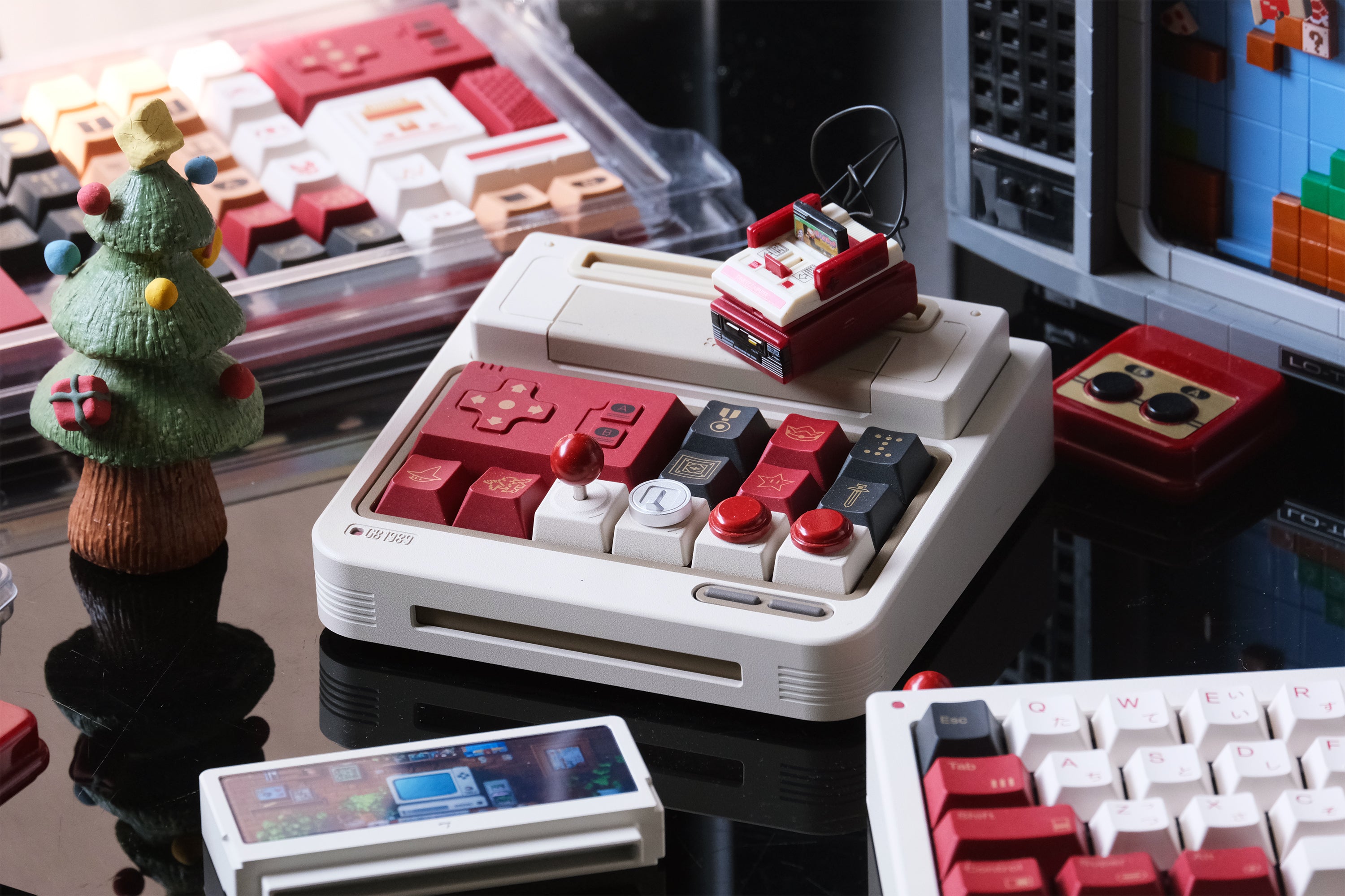 80Retros FC1983 Keycaps – PBT Cherry Profile Keycap Set (All in One)