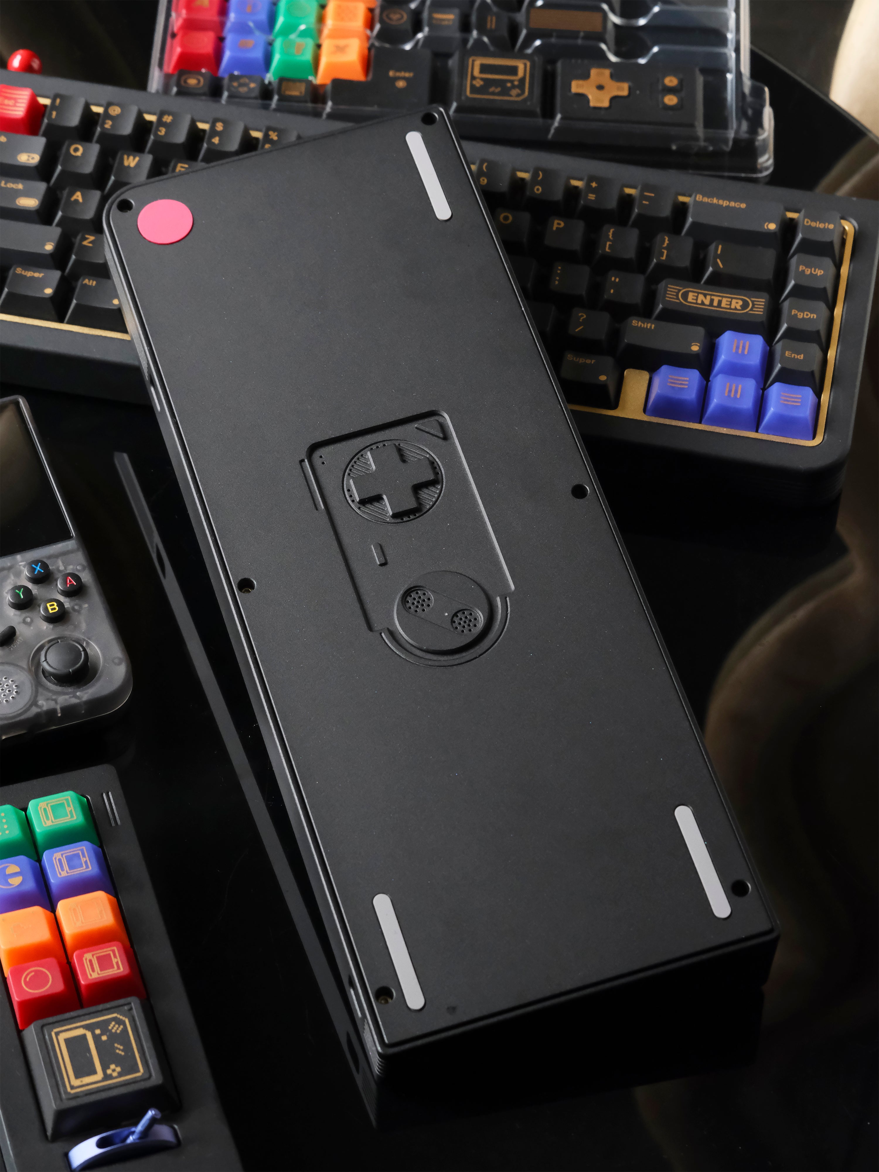 80Retros Game 1989 Keycaps Black and Gold – Cherry Profile