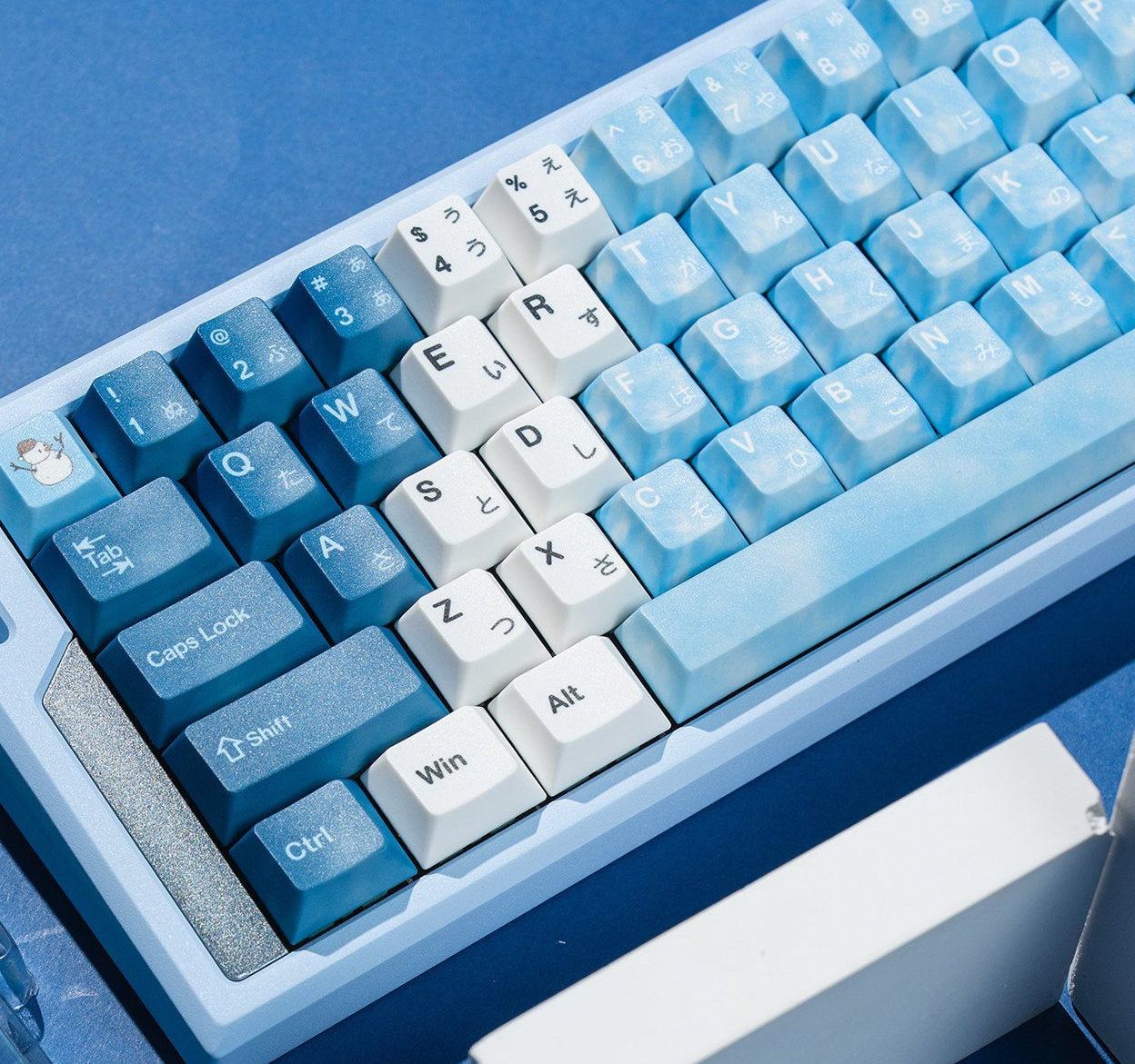 Womier Snow Keycap Set – Blue & White PBT Keycap Set