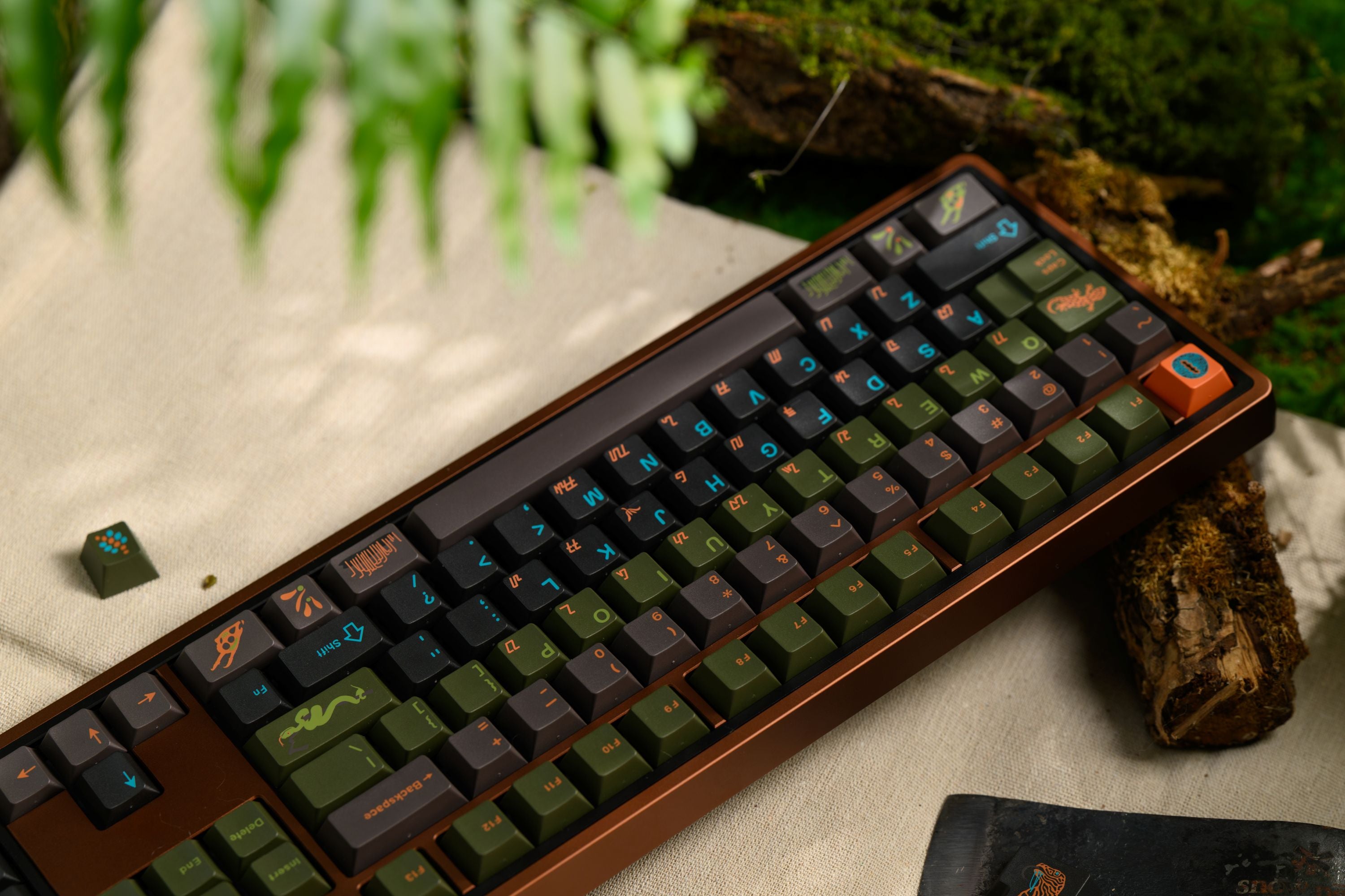 Keykobo Komodo ABS Double-shot Keycap Set