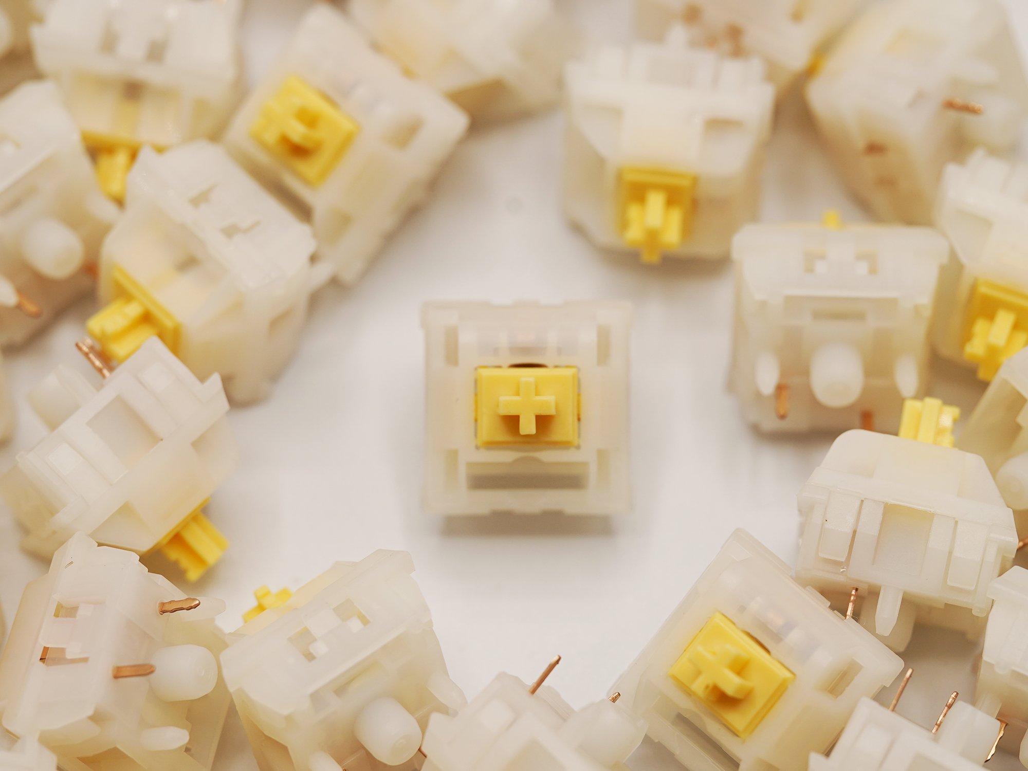 Keygeek Little Ghost Linear Switches
