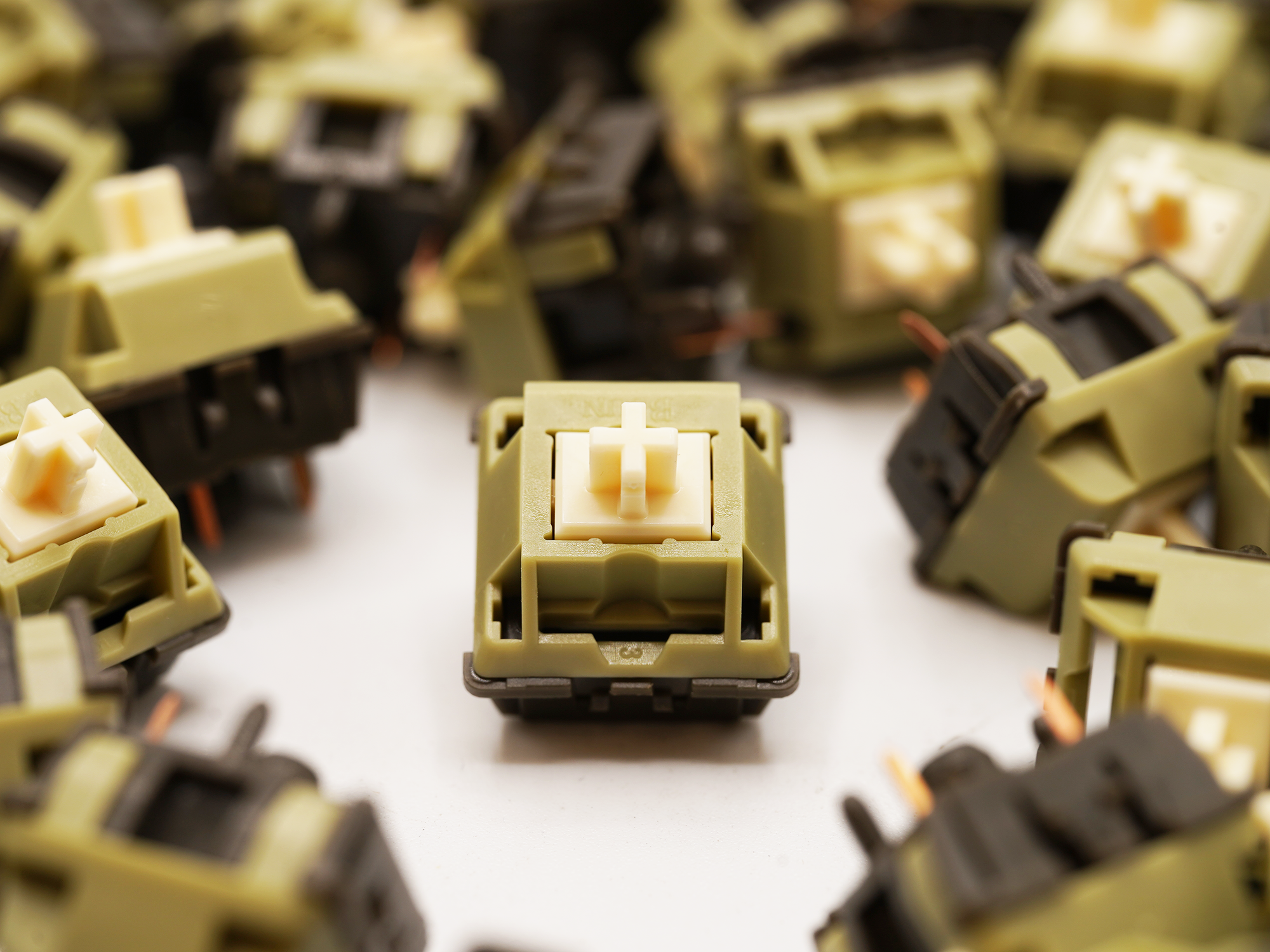 BSUN Olive Linear Switches