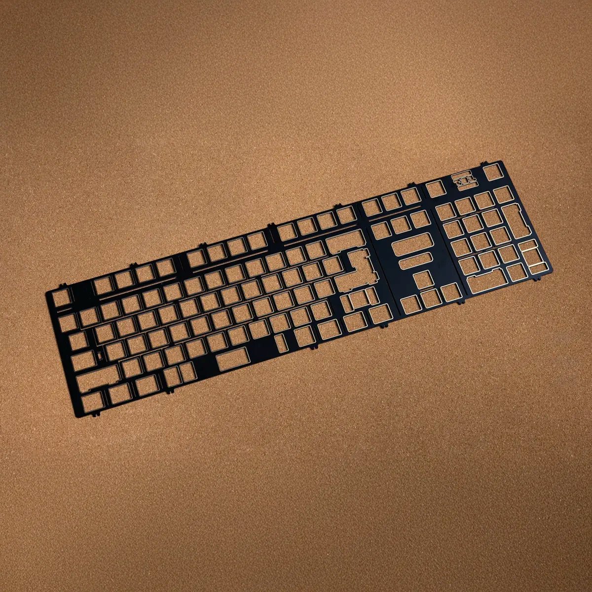 Qwertykeys QK101 Keyboard PCB, Plate & Extra Parts