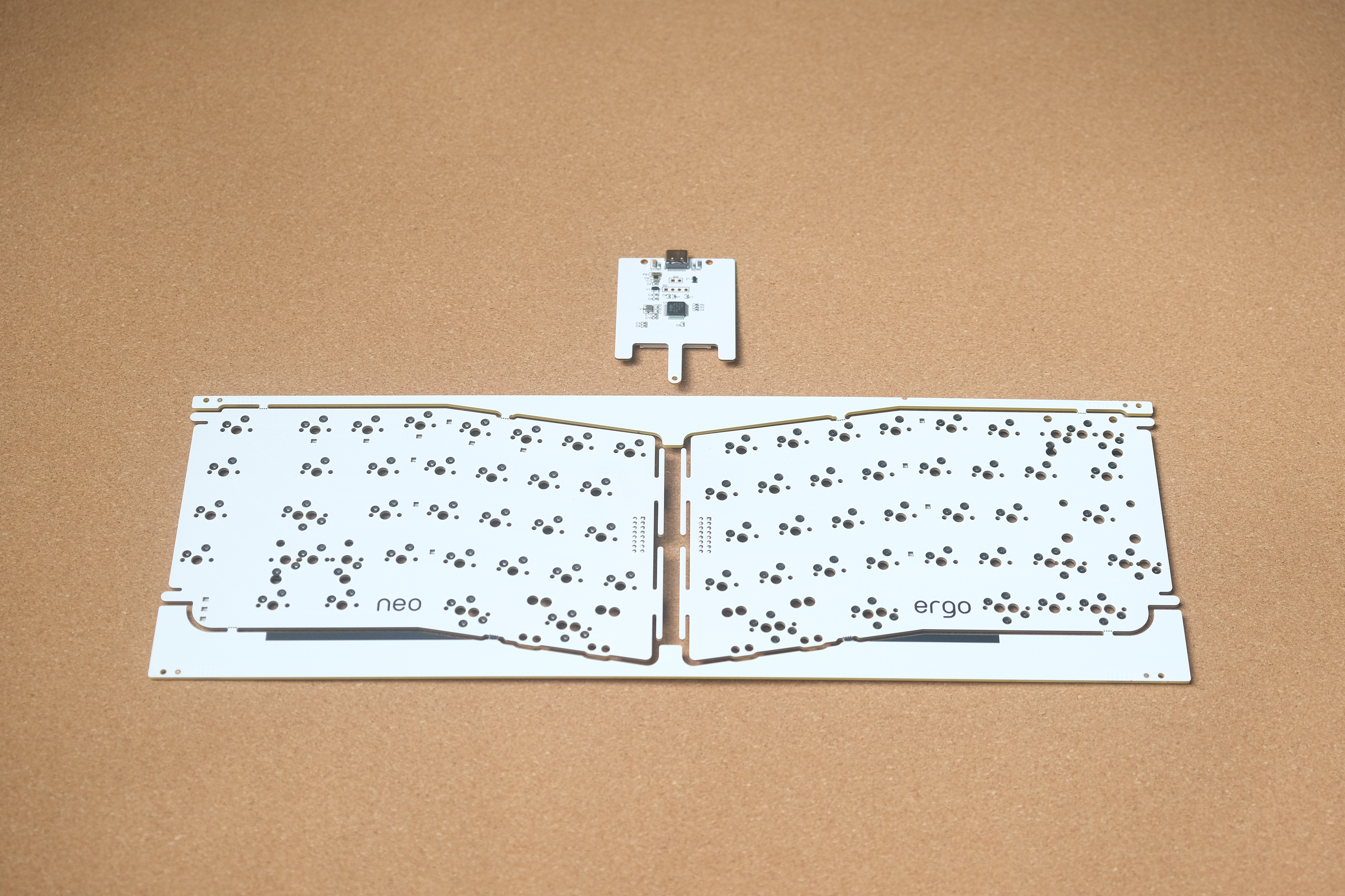Neo Ergo PCB & Plate
