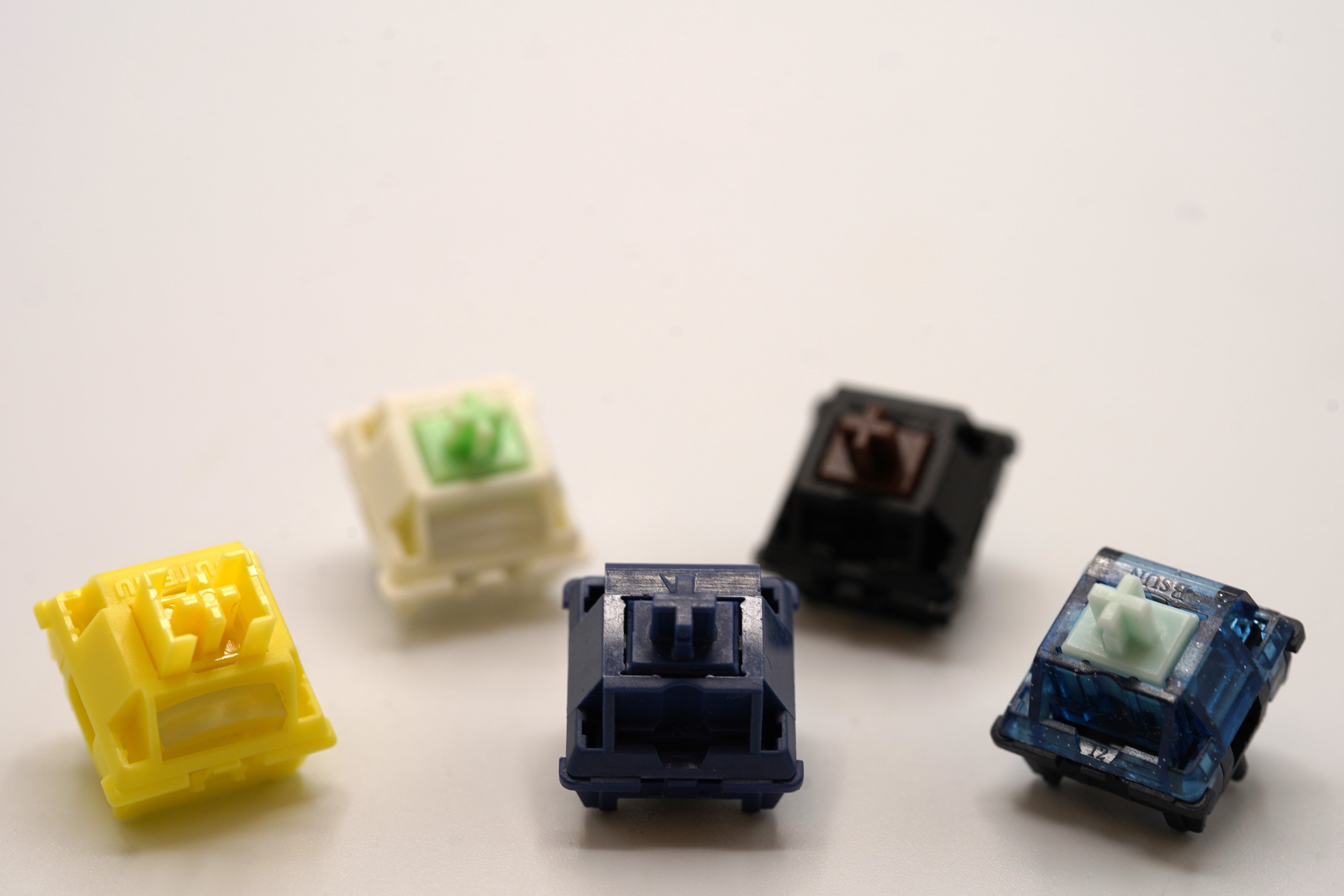 Top 5 Tactile Switches for Gaming 2025