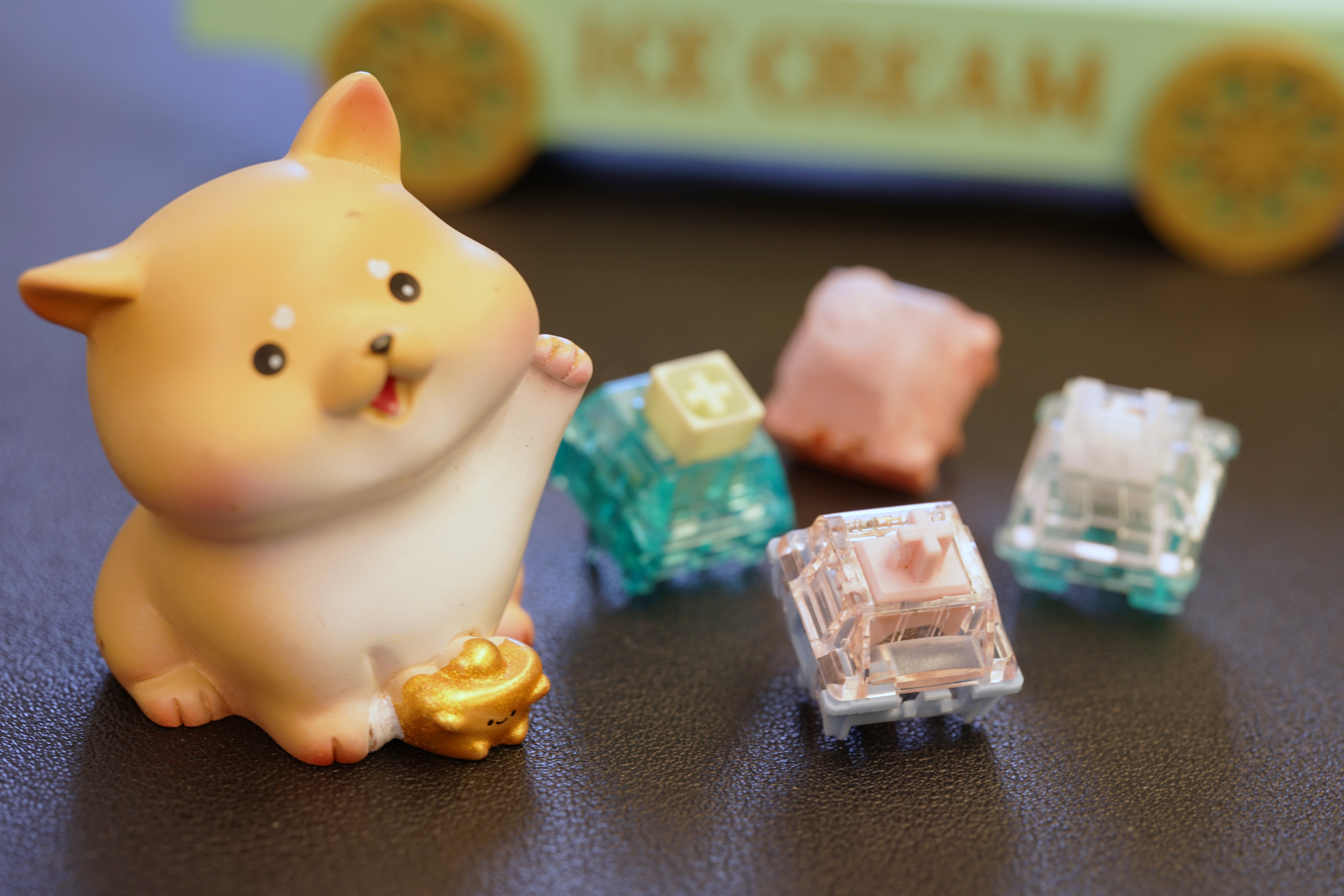 Top Clicky Switches 2025 | LumeKeebs