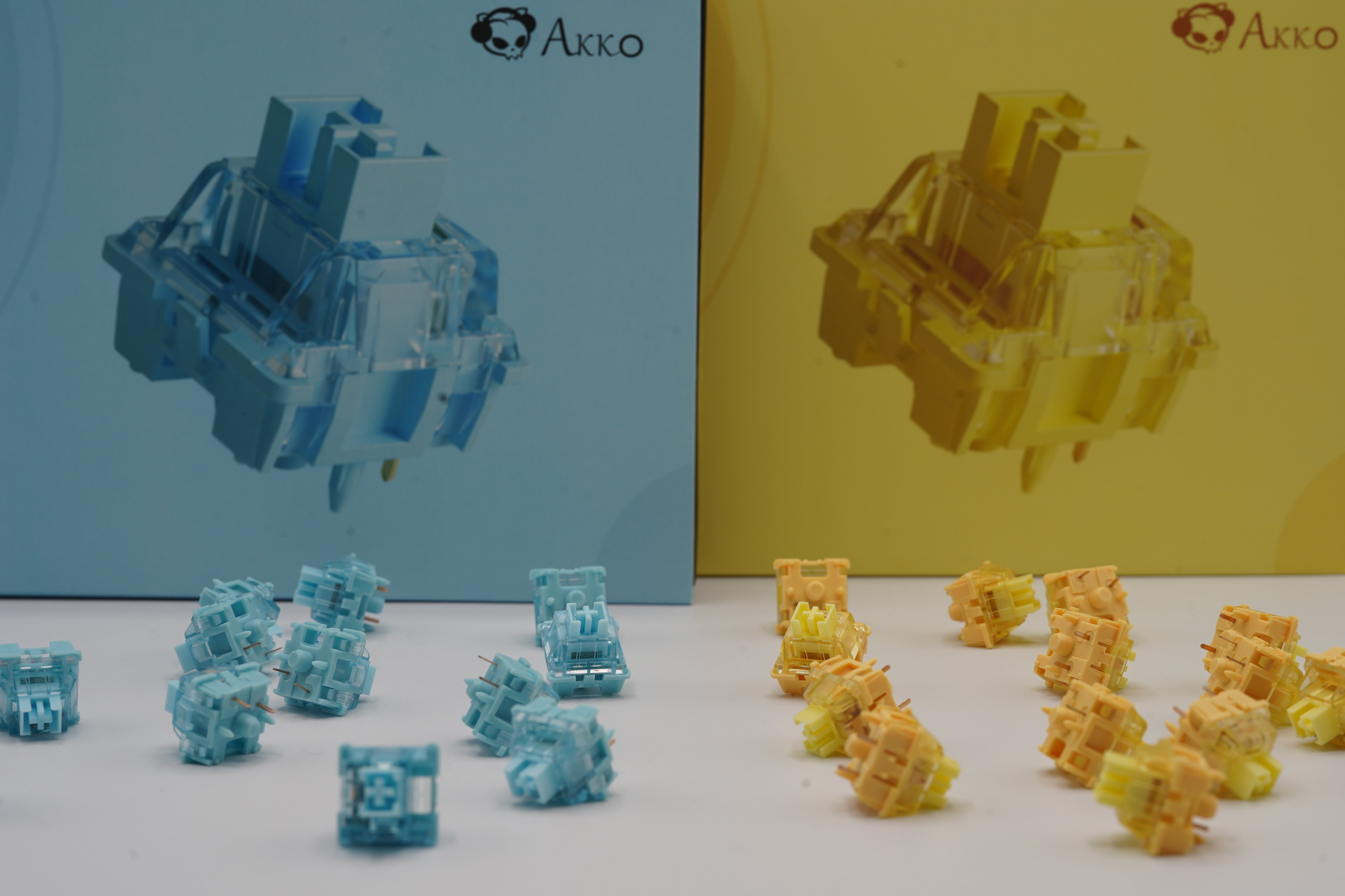 Akko V3 Creamy Yellow Pro and Blue Pro Switch Reviews | LumeKeebs