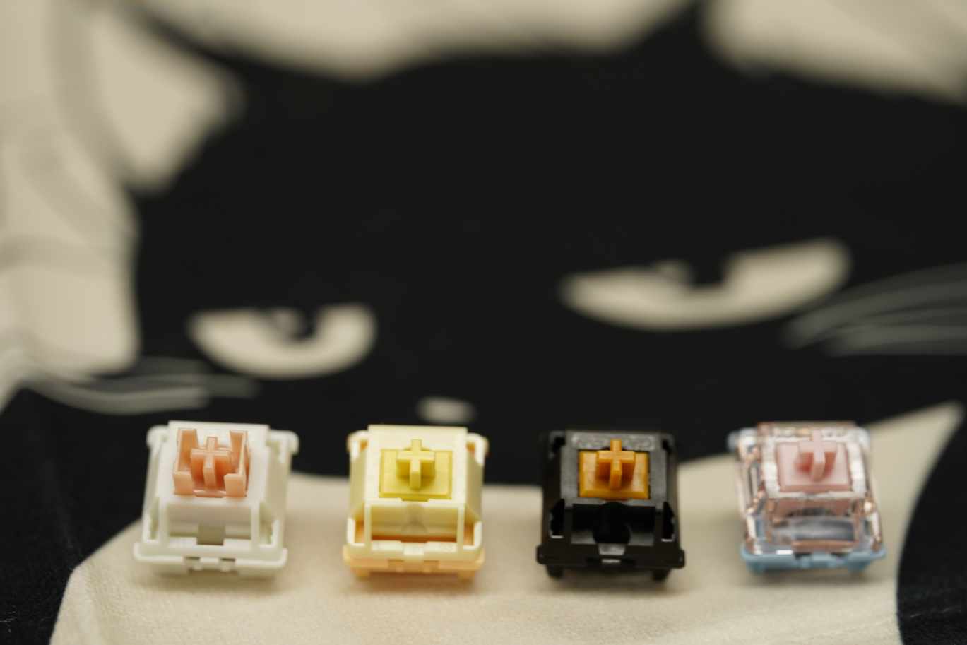 Tactile vs Linear vs Clicky vs Silent Switches: Which is Right for You?