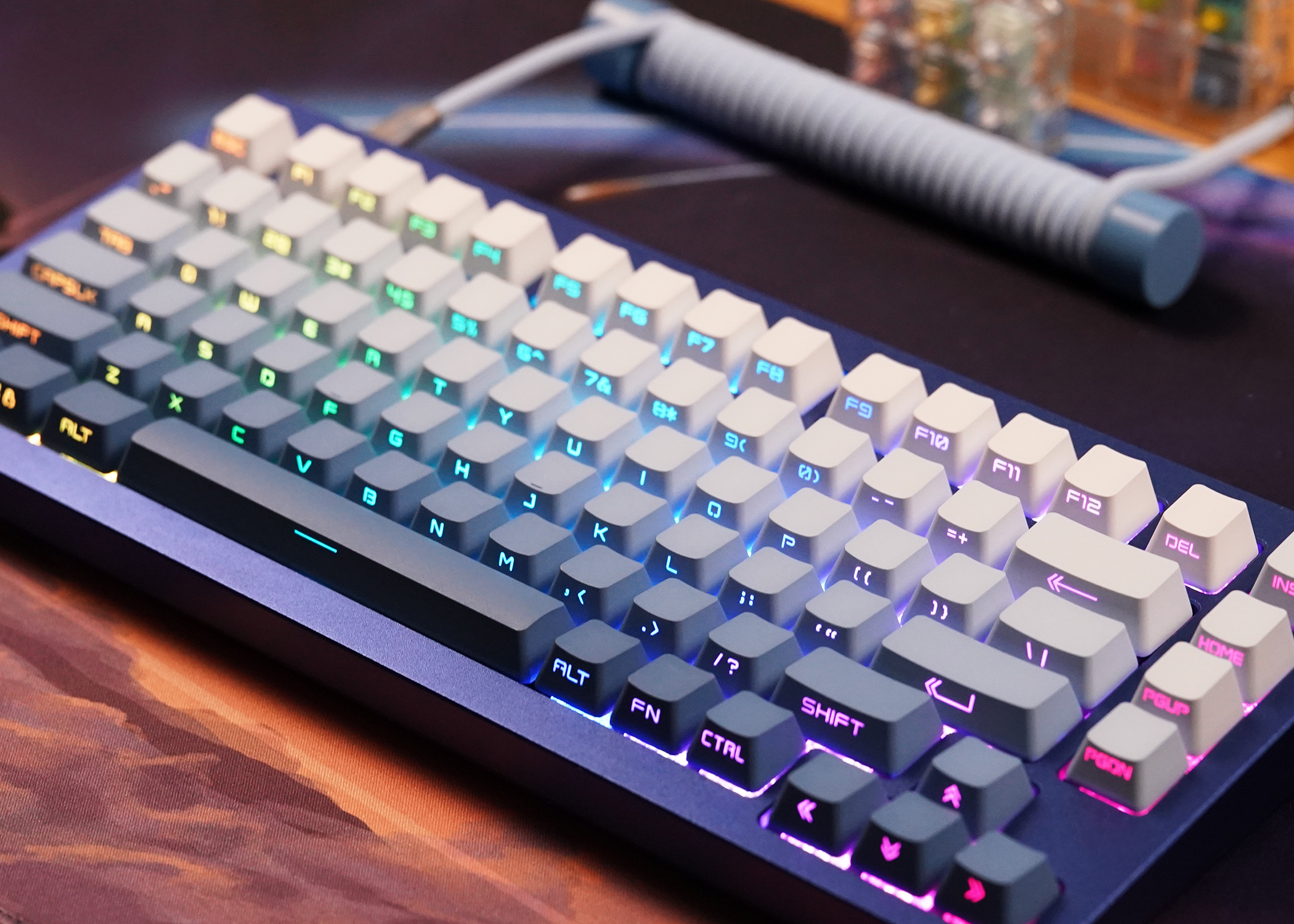 JKDK Studio Blue Gradient Keycaps Side Print Keycap Set | 134-Key RGB Compatible