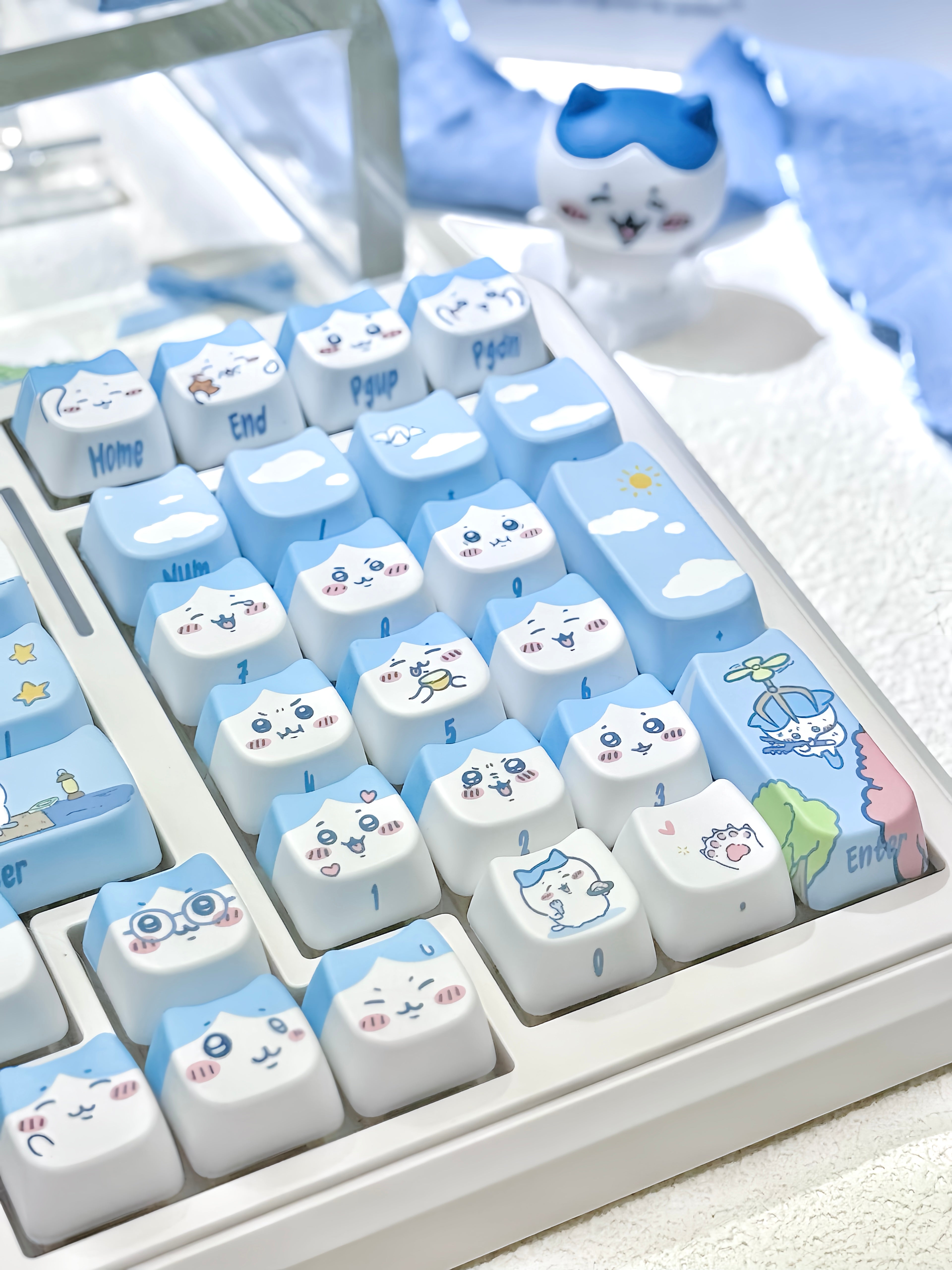 Xiaoba Chiikawa MOA Profile PBT Keycap Set
