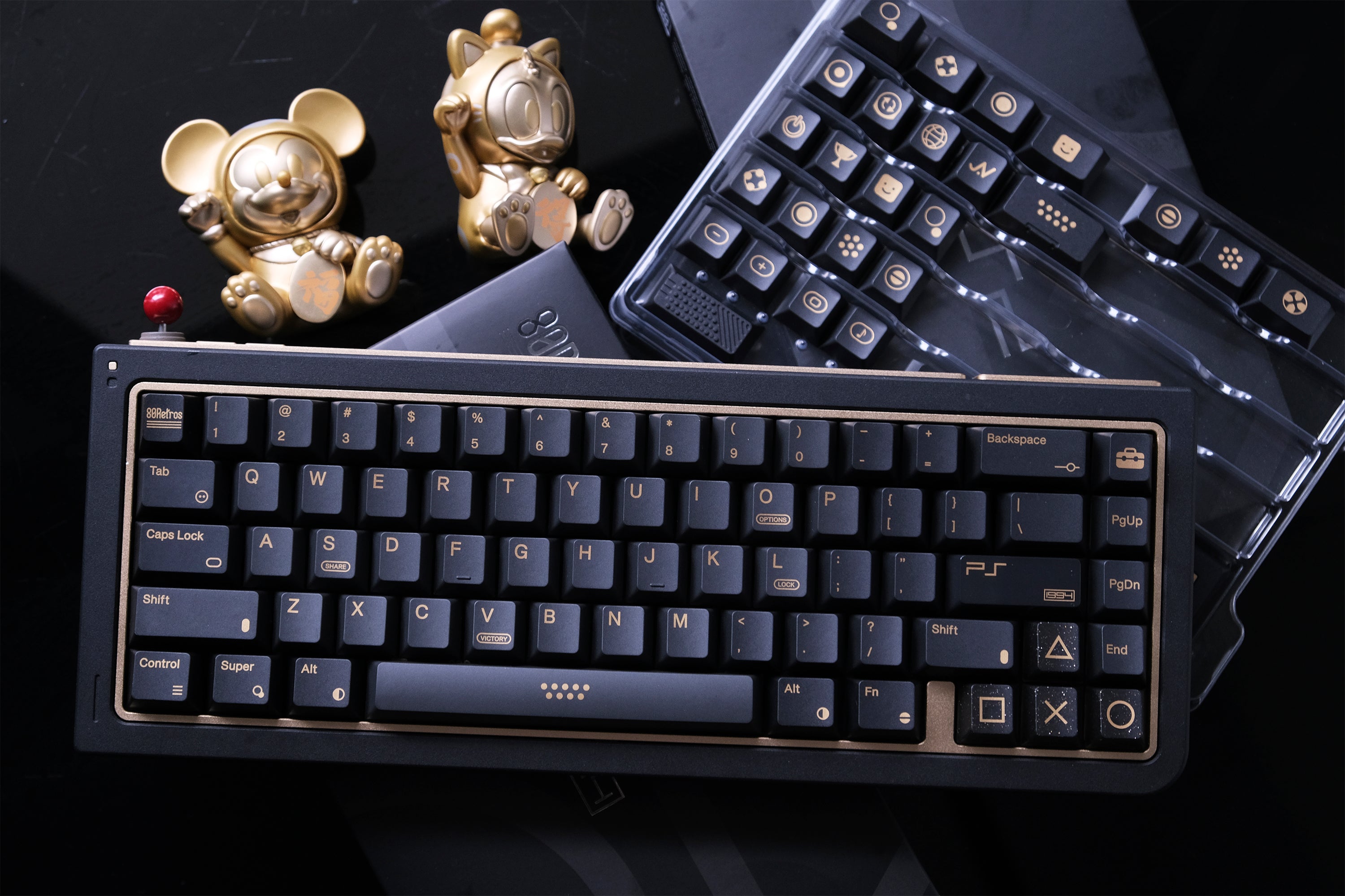 80Retros PS1994 Keycaps Black and Gold – Cherry Profile All in One Set