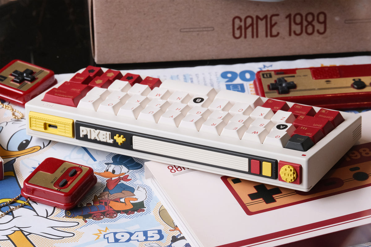 80Retros GB40 FC 1983 Mechanical Keyboard