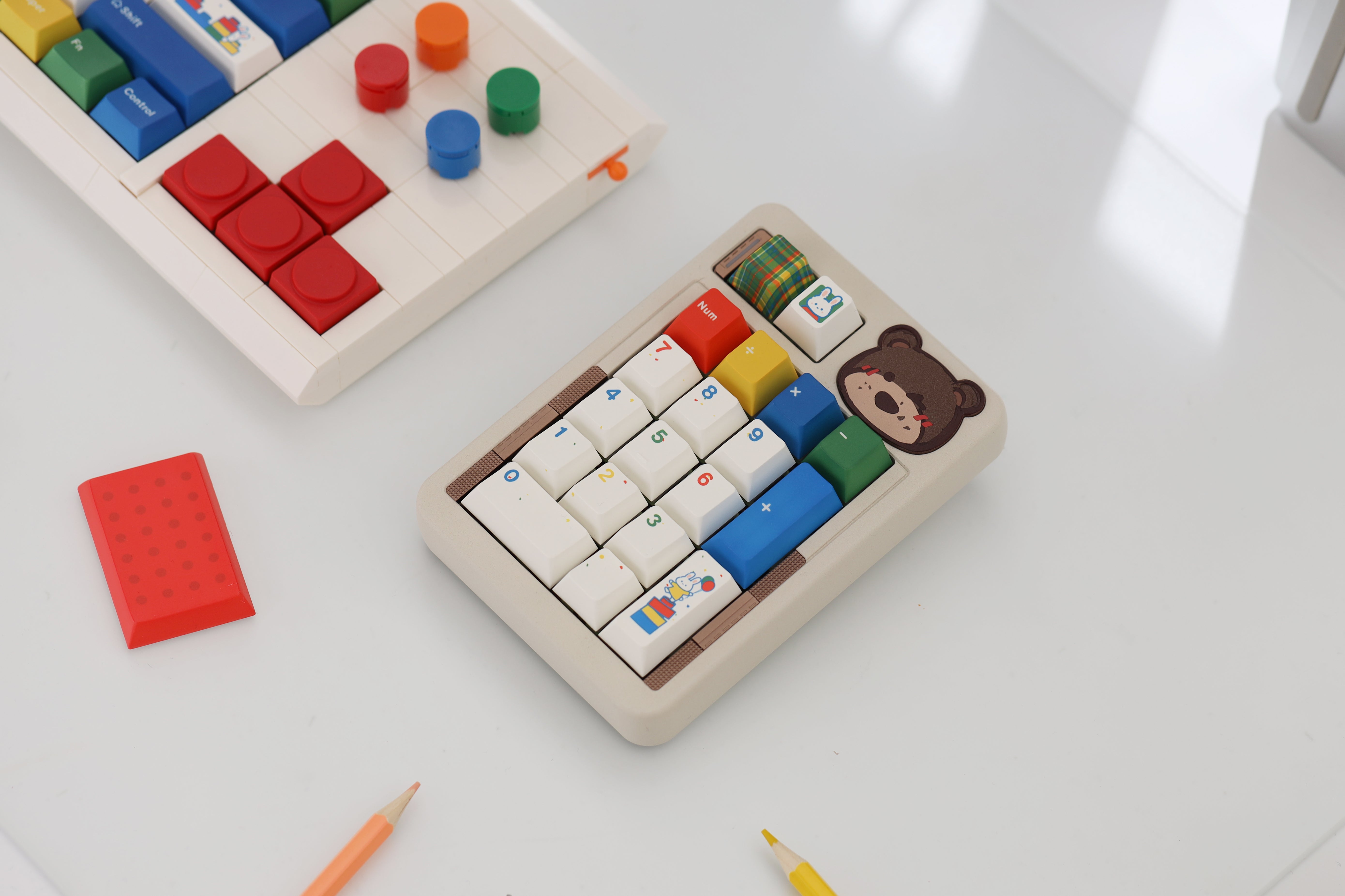 Tutkeys Color Fun Keycaps - PBT Cherry Profile All in One Set (Copy)