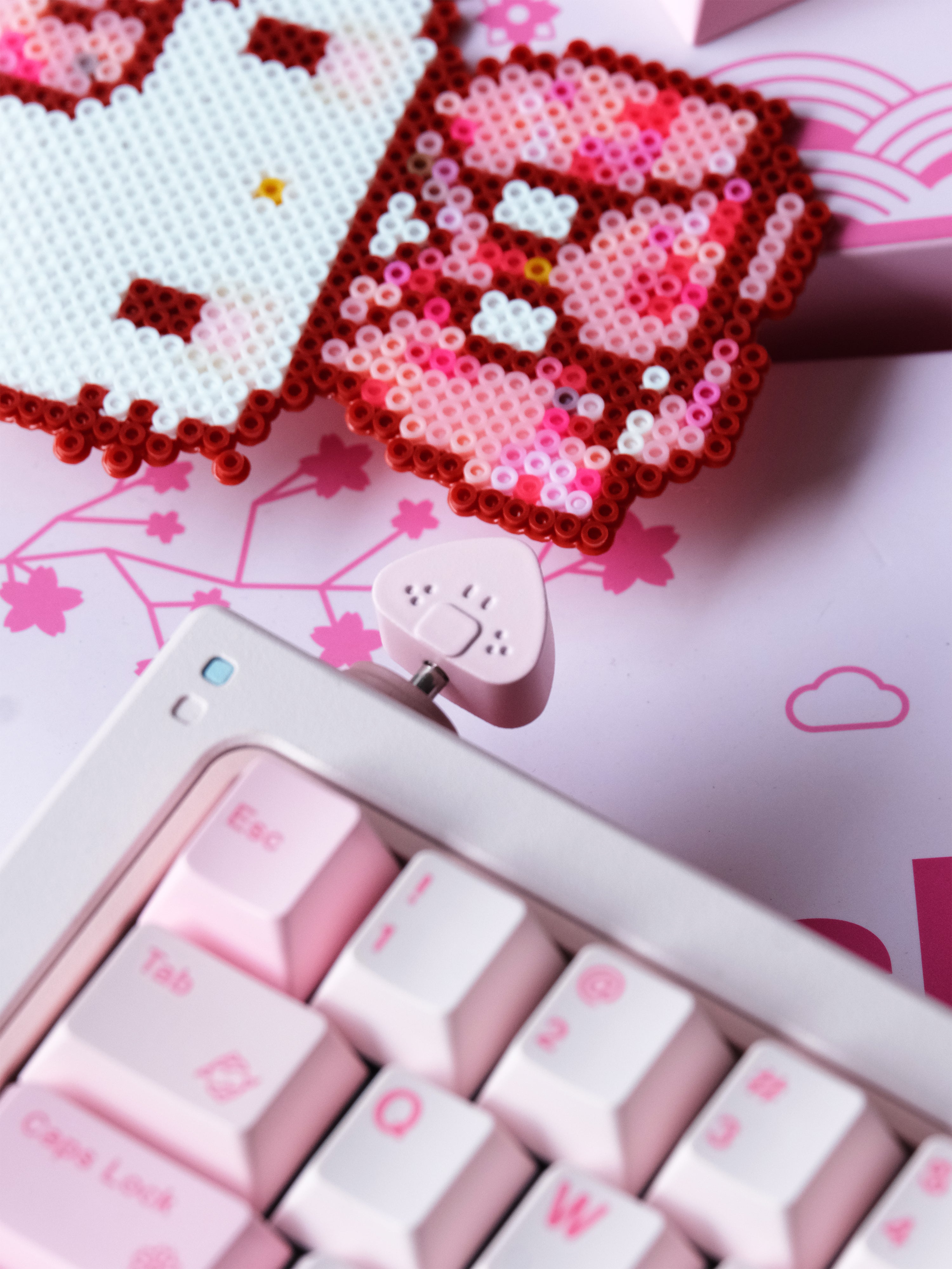 80Retros Blush Artisan Keycap