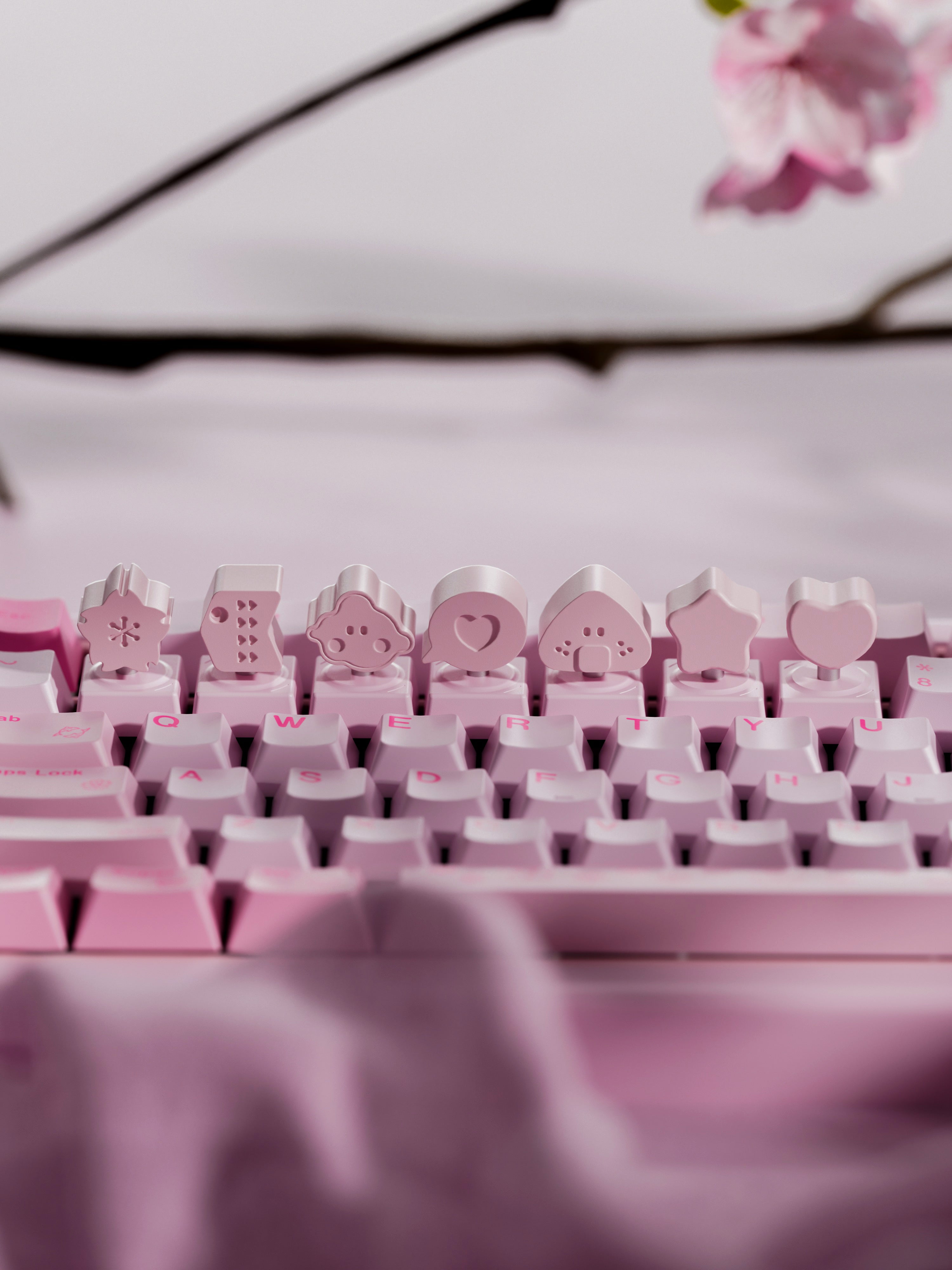 80Retros Blush Artisan Keycap