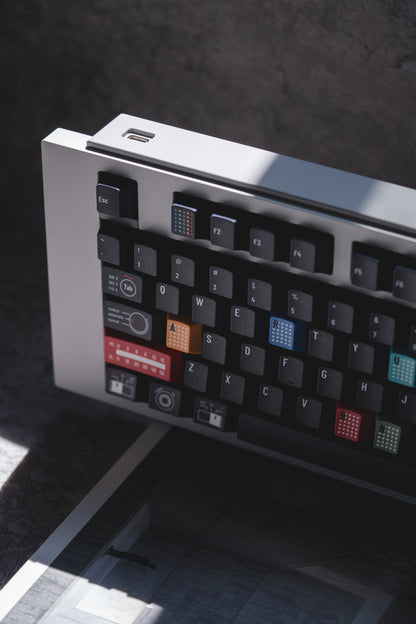 Tutkeys AG1921 DARK Braun Keycap Set