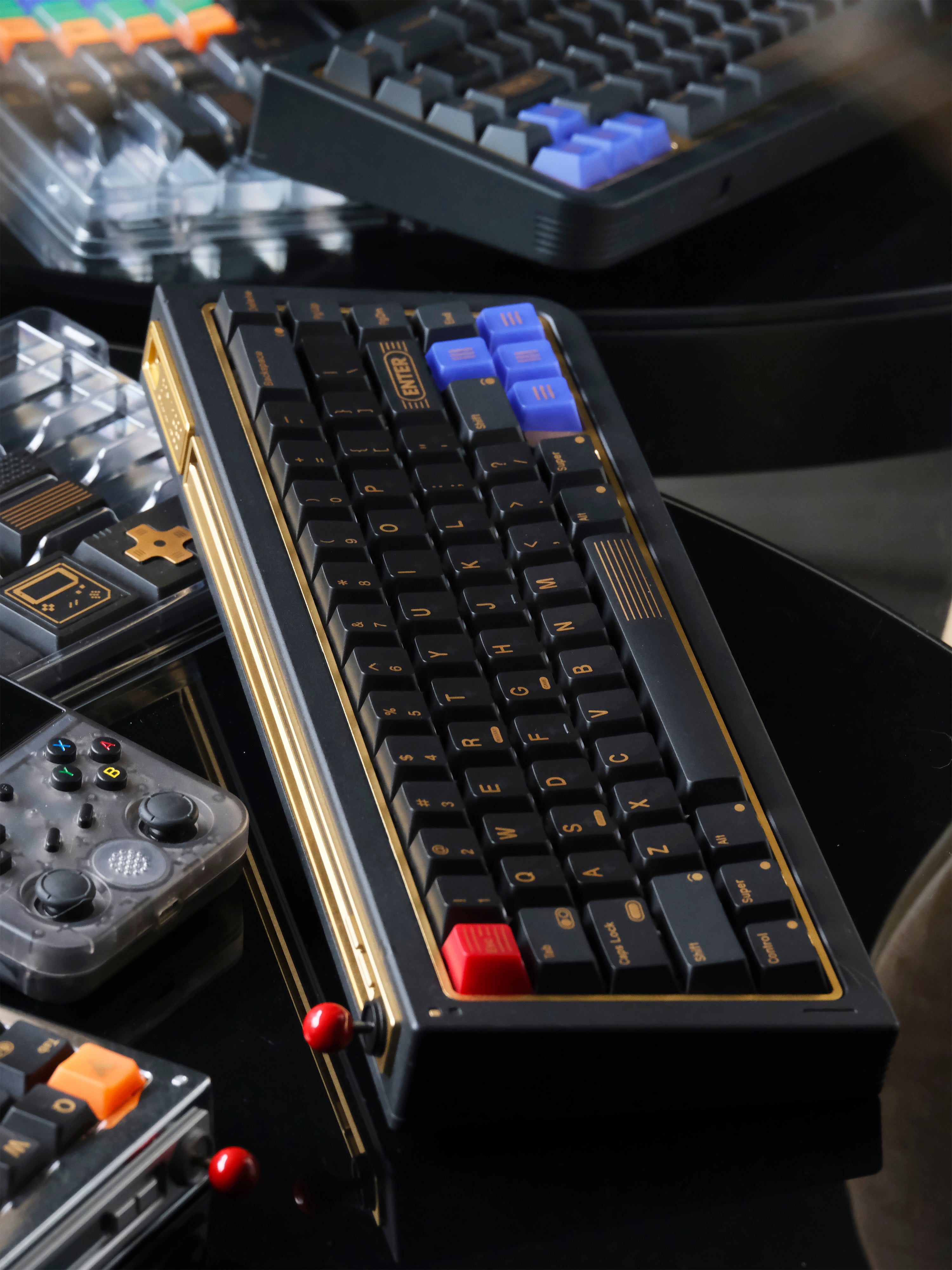 80Retros Game 1989 Keycaps Black and Gold – Cherry Profile