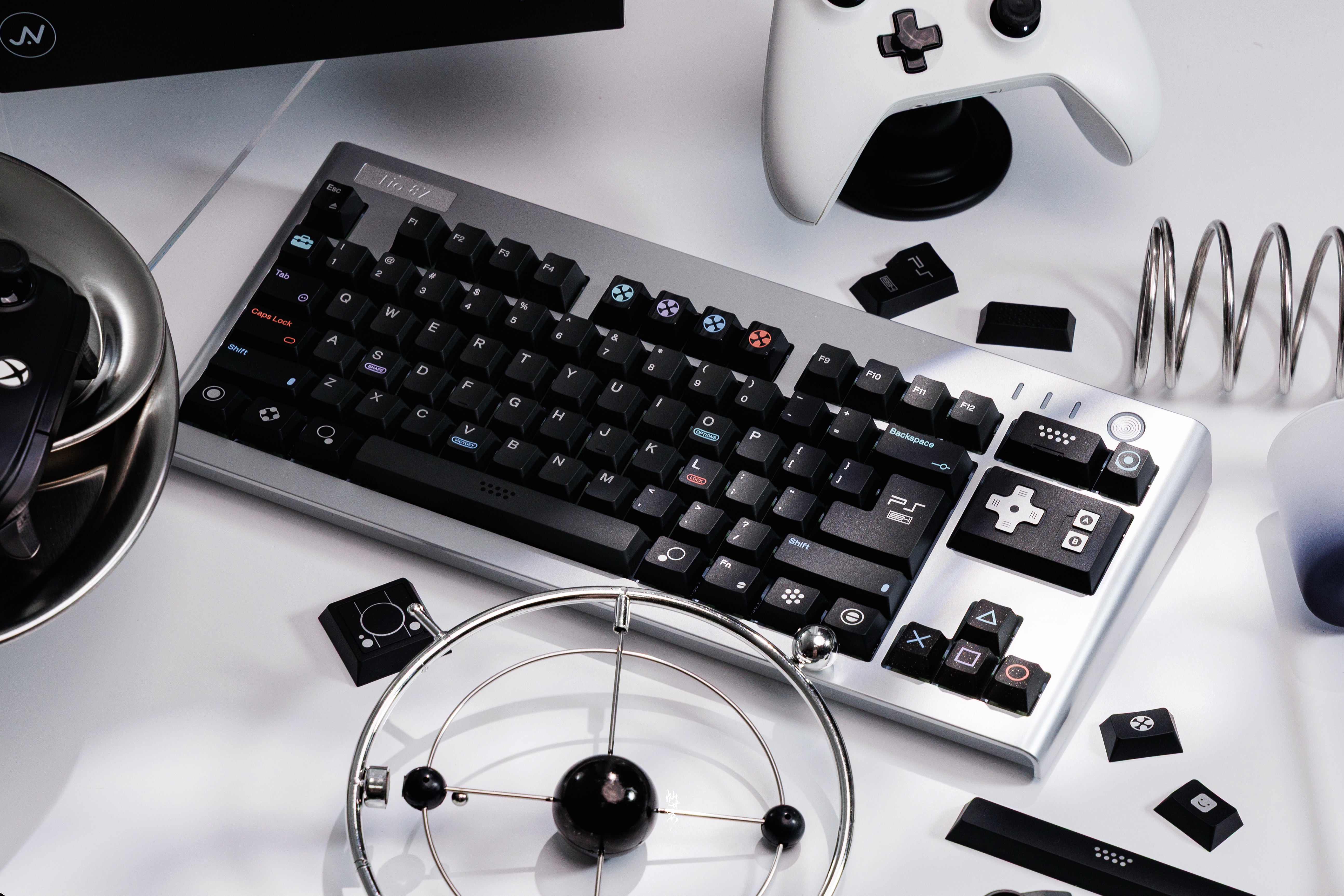 80Retros PS1994 Keycaps Black and Silver – Cherry Profile All in One Set