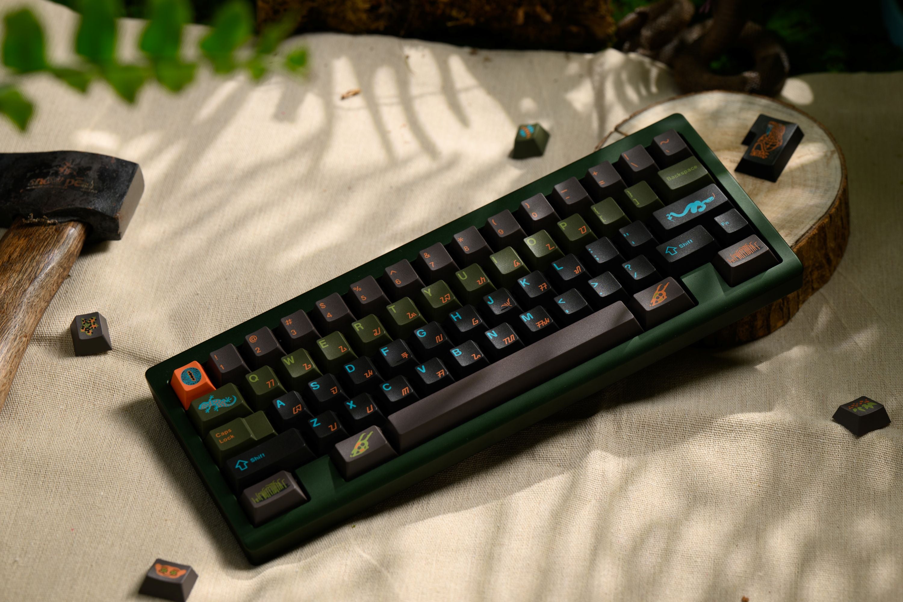 Keykobo Komodo ABS Double-shot Keycap Set