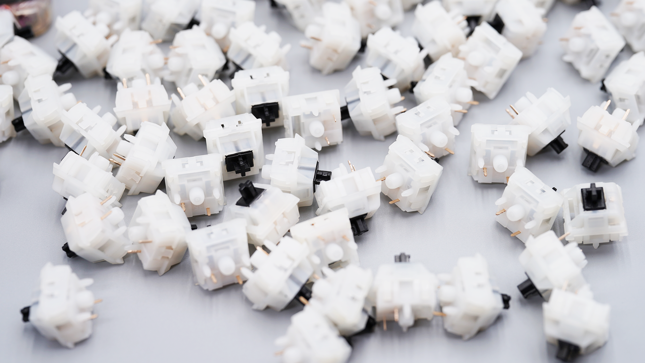 Keygeek Y3X Linear Switches