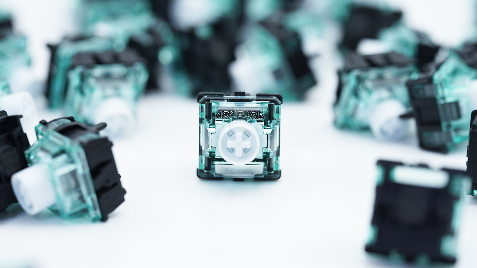 Gateron Magnetic Jade · Attraction Linear Switches (10PCS)