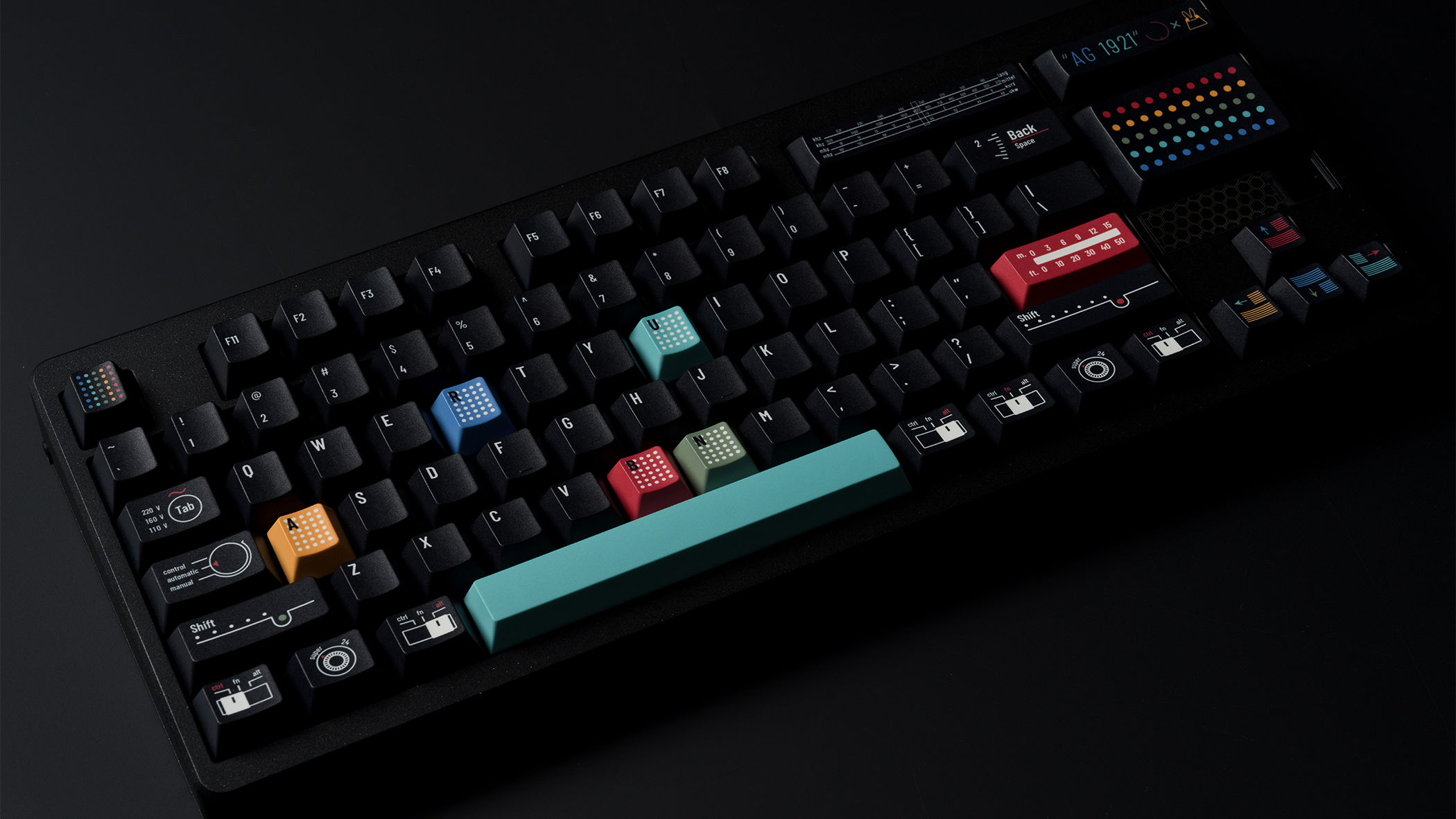 Tutkeys AG1921 DARK Braun Keycap Set