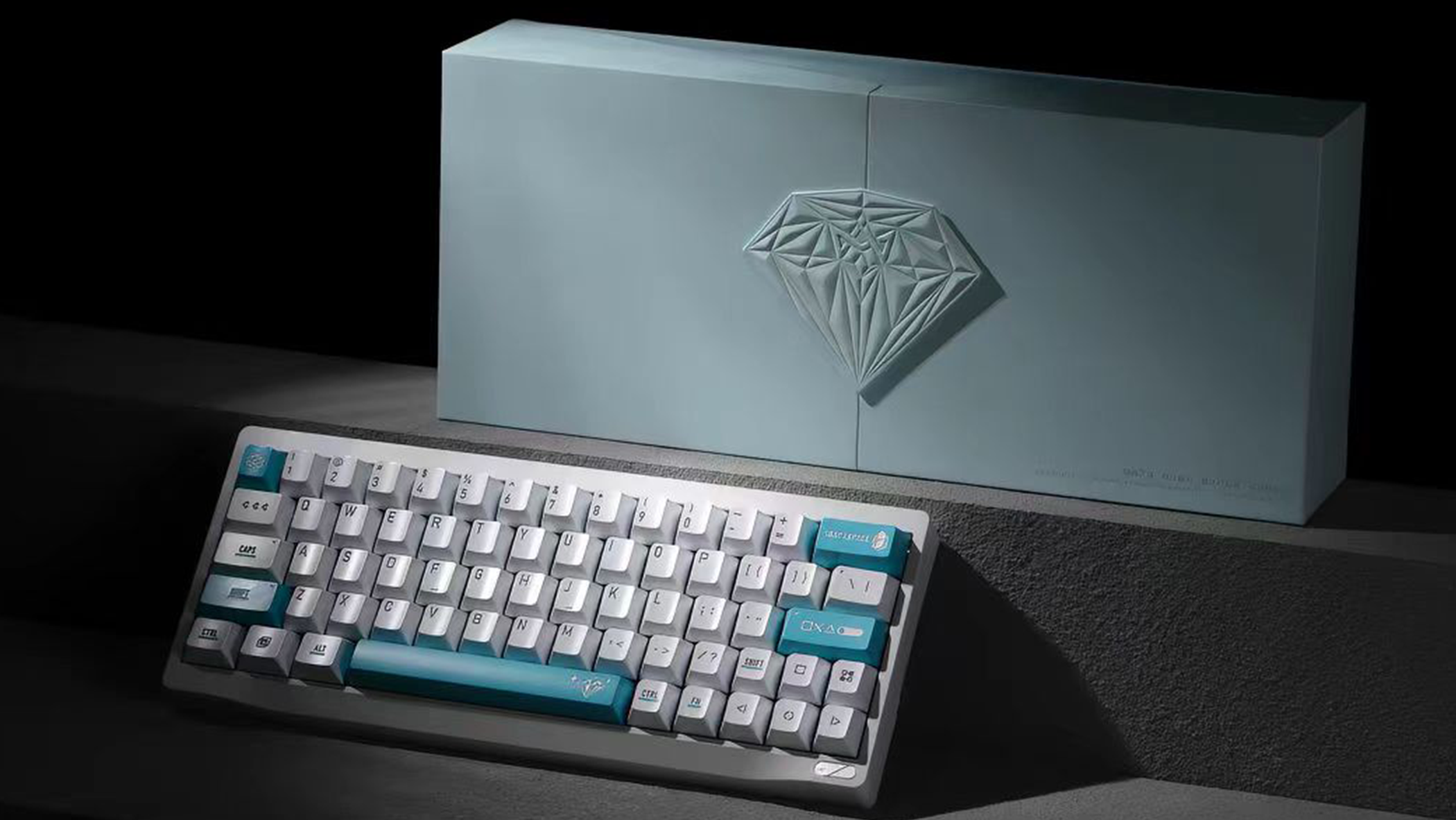 Wuque SF60 Metal Hall Effect Keyboard Kit, Black & White Available