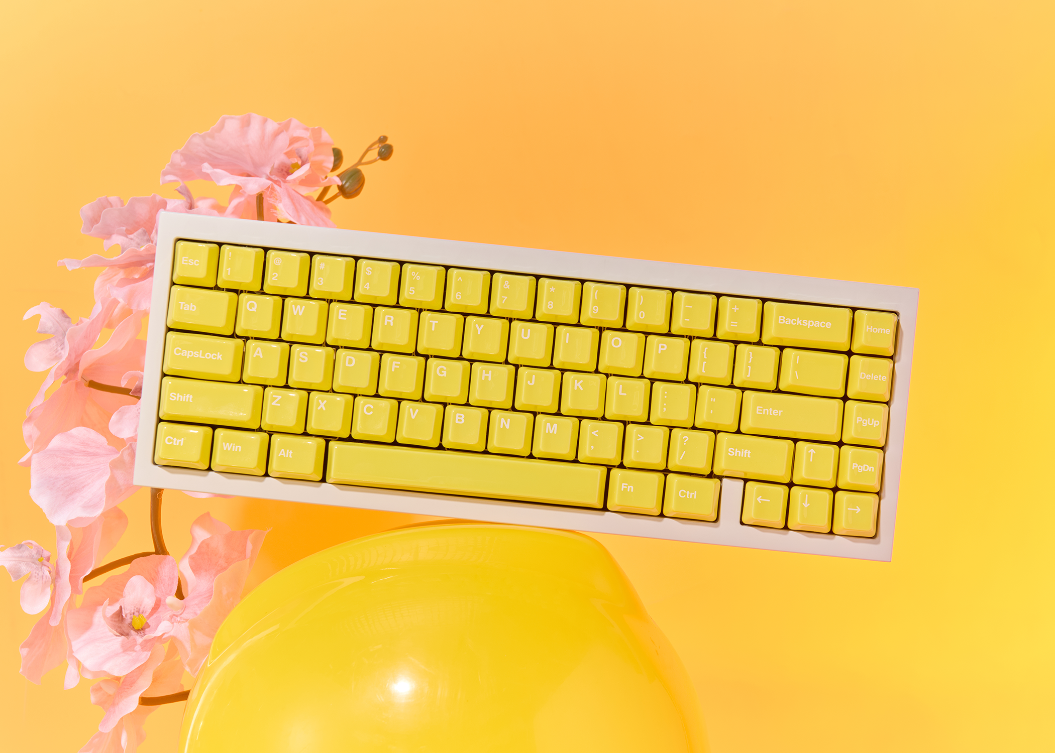 Cerakey Ceramic Keycap Full Set V2 - Yellow front