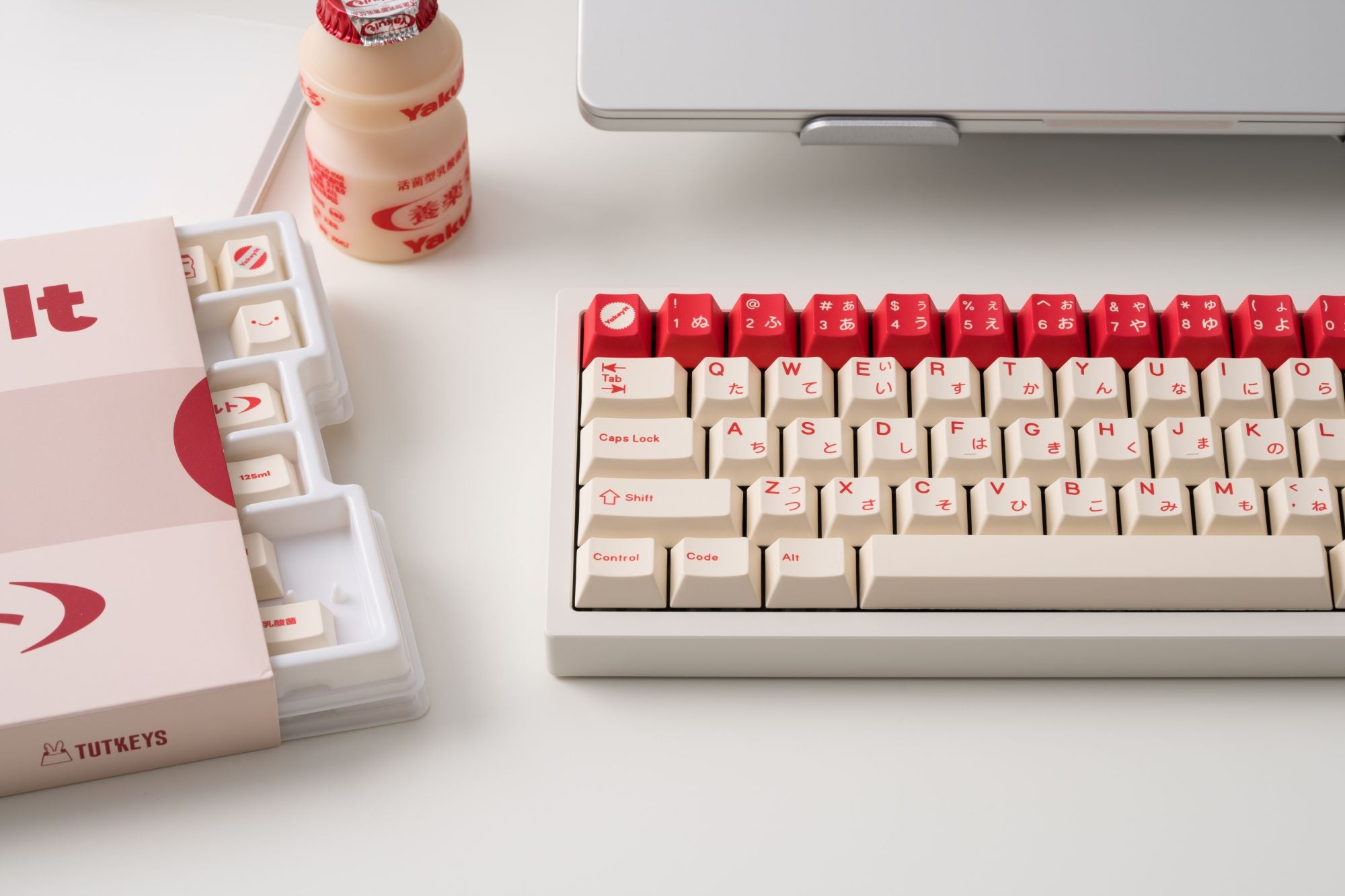 Tutkeys Yakeylt Keycaps - PBT Dye-Sub Keycap Cherry Profile Keycap Set